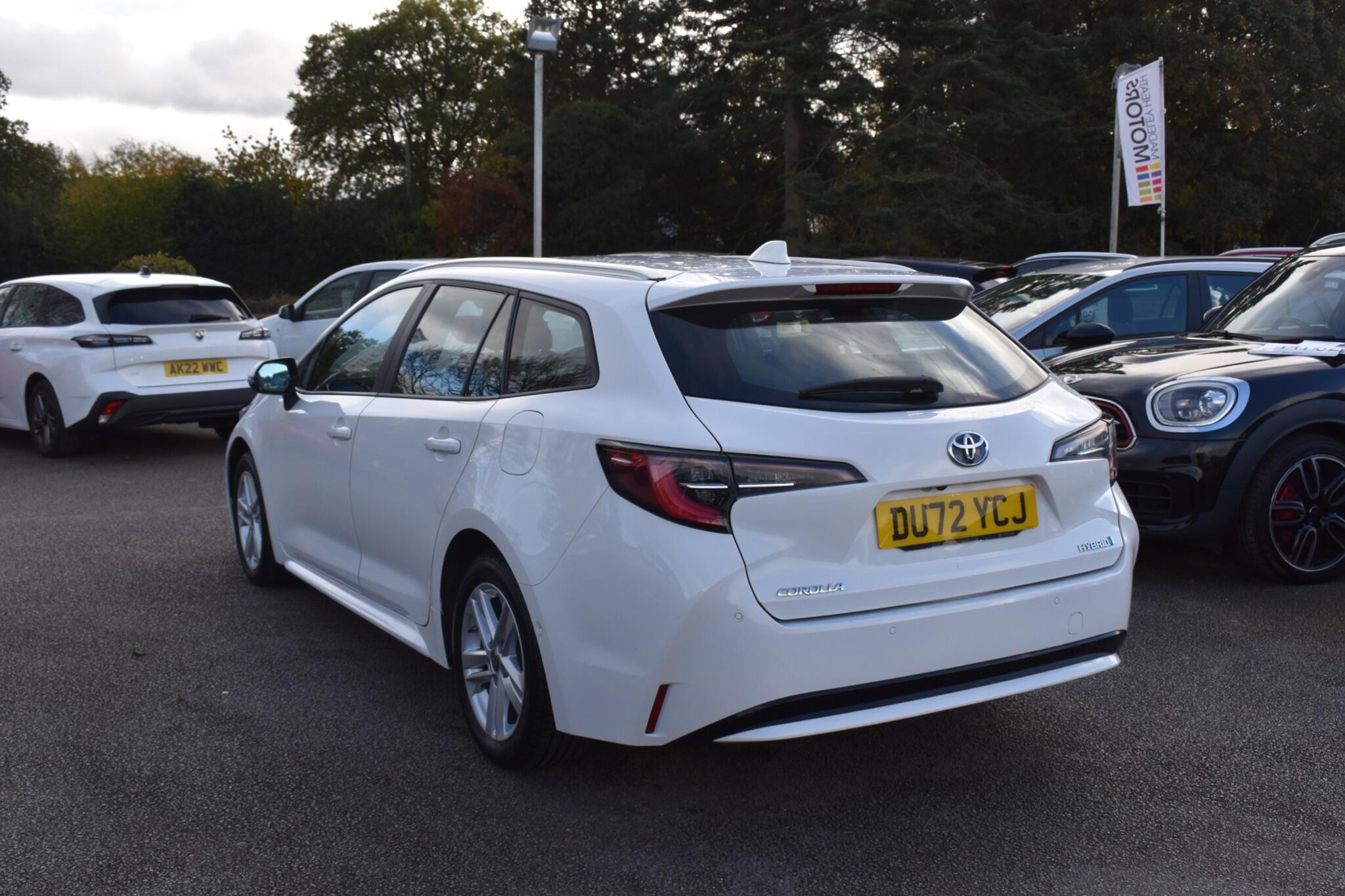 Corolla - 1.8 VVT-h Icon Tech Touring Sports CVT Euro 6 (s/s) 5dr - Image 12