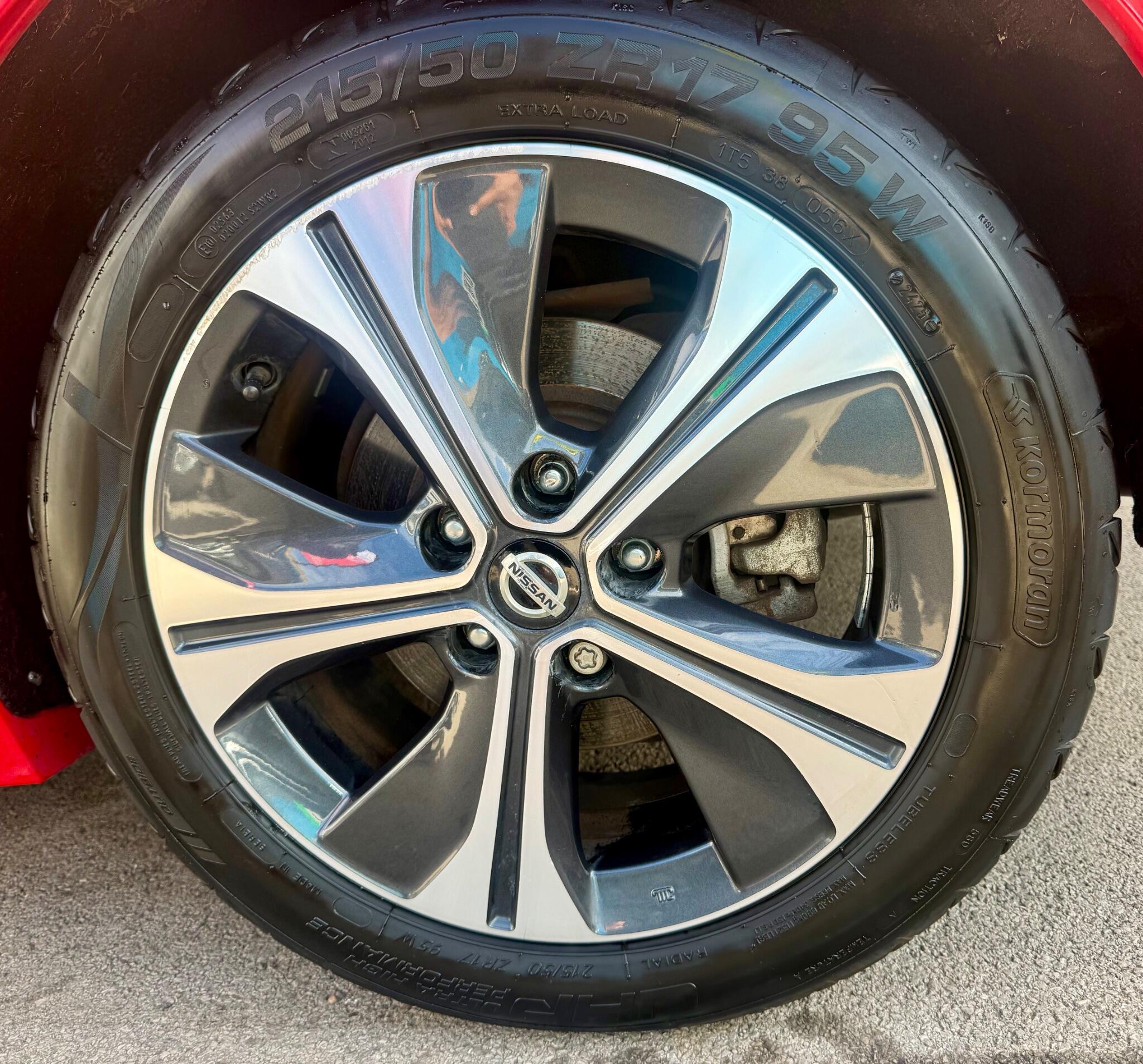 Nissan Leaf view 20