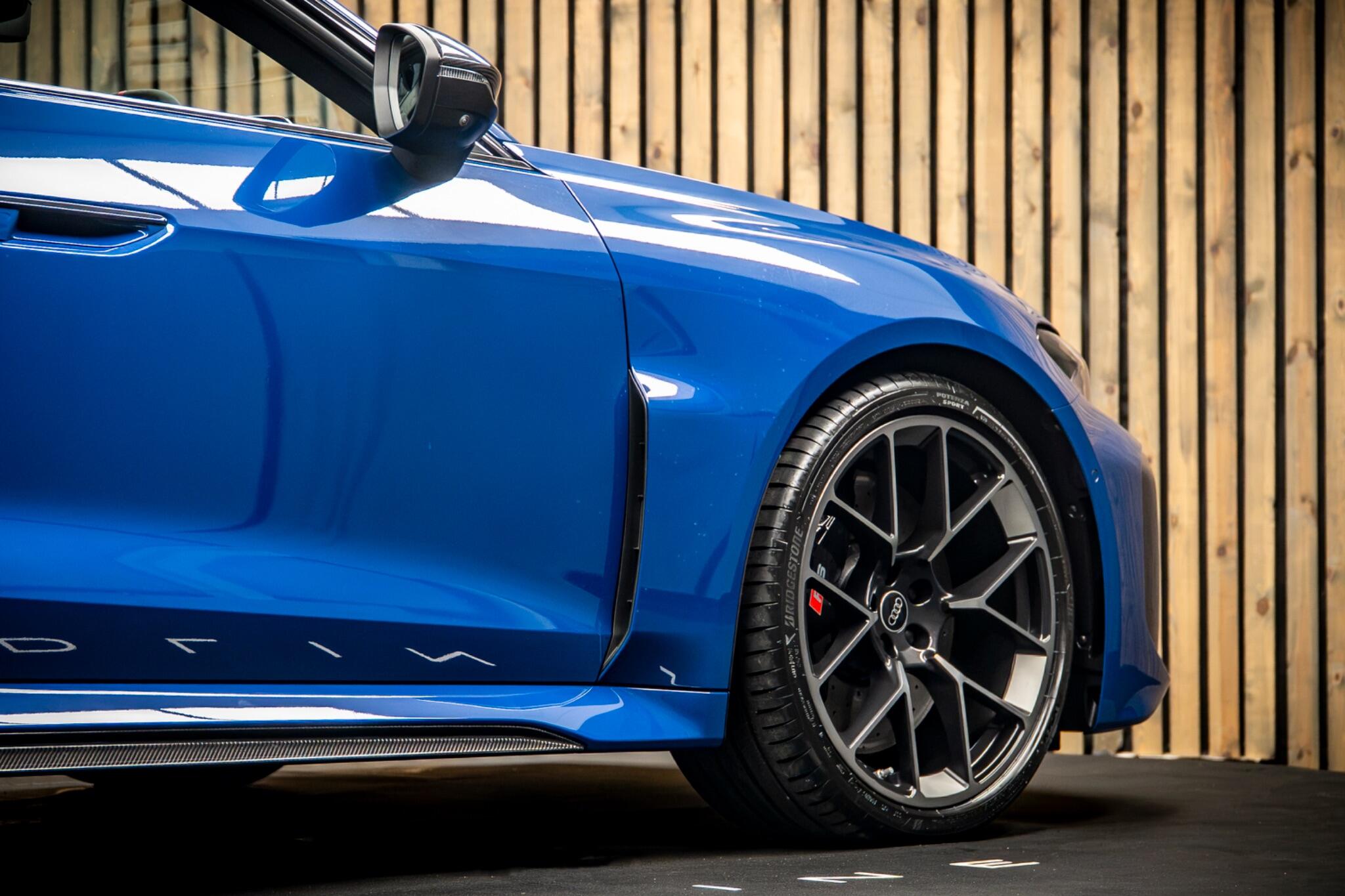 Audi RS5 view 14