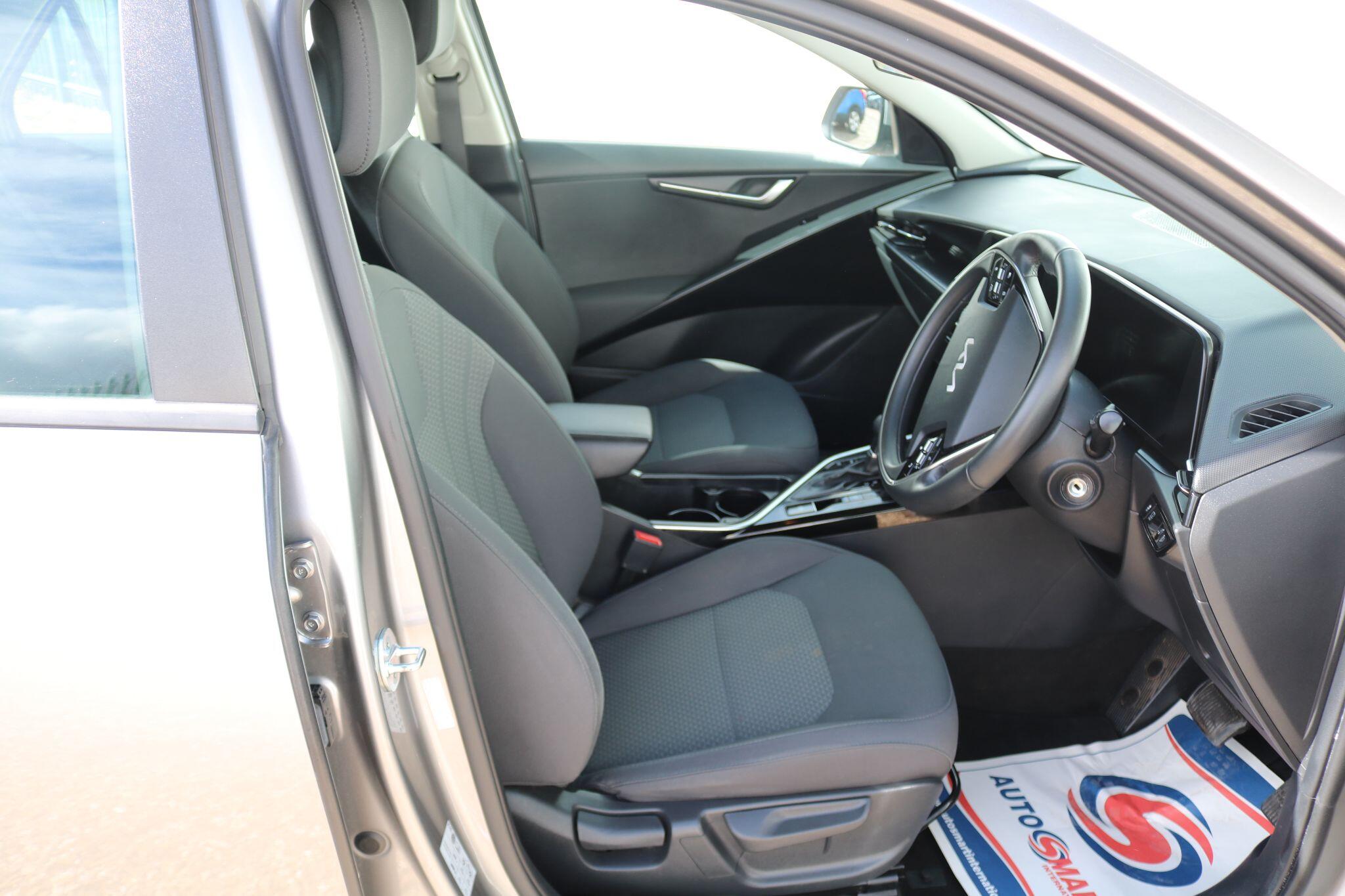 Kia Niro view 24