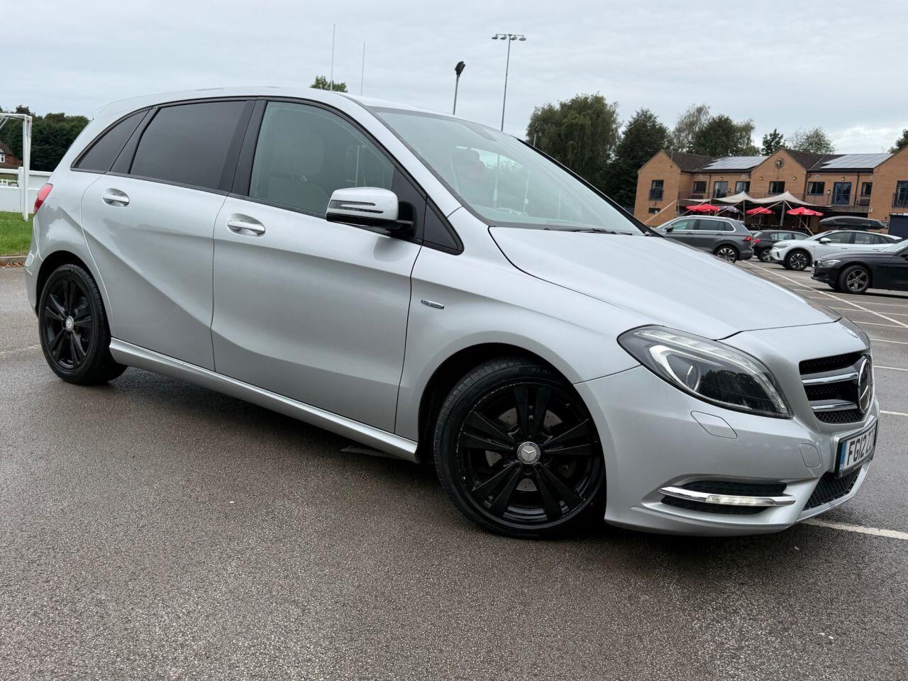 Mercedes-Benz B Class view 9