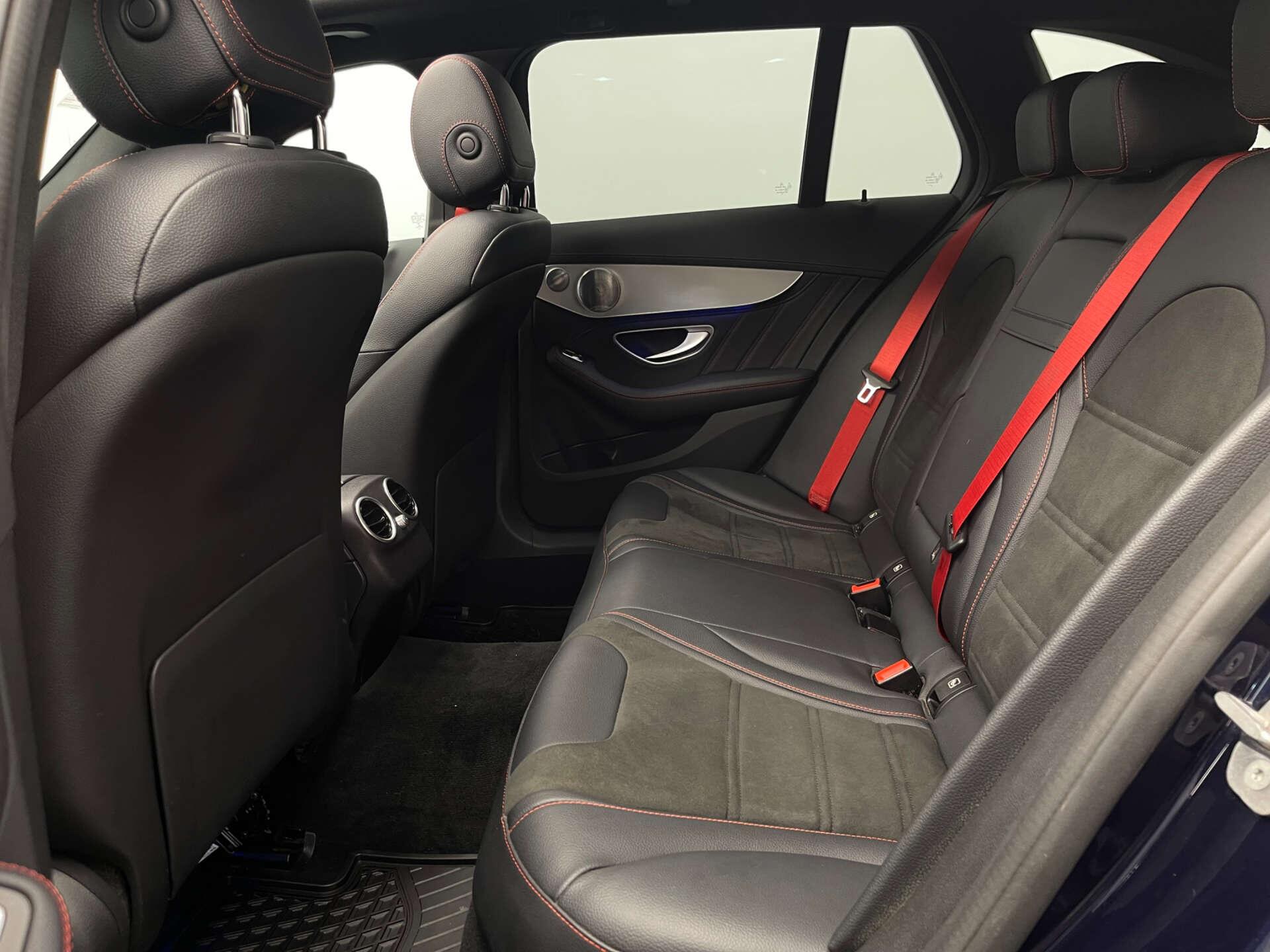 Mercedes-Benz C Class view 38