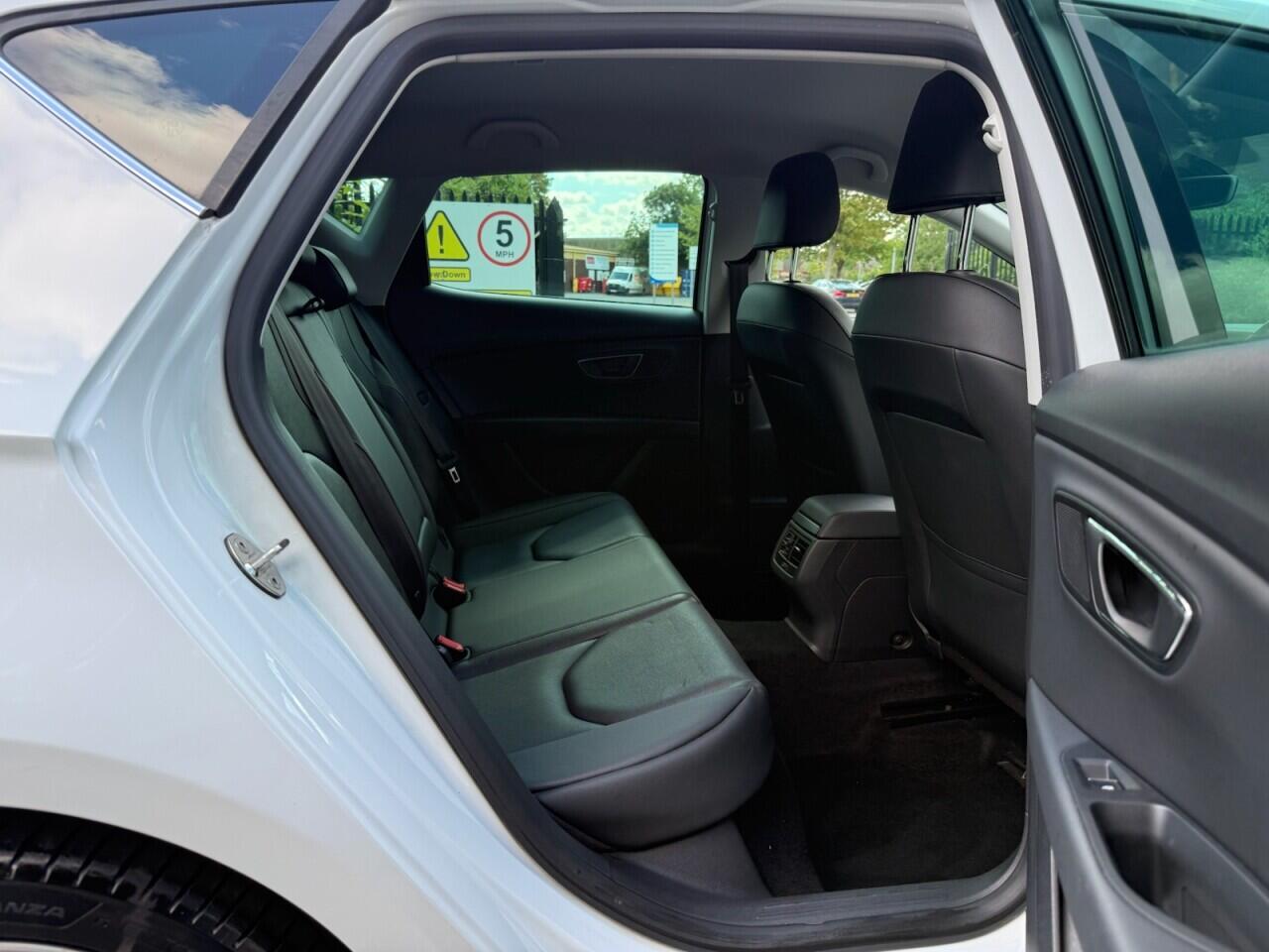 Seat Leon Leon view 35