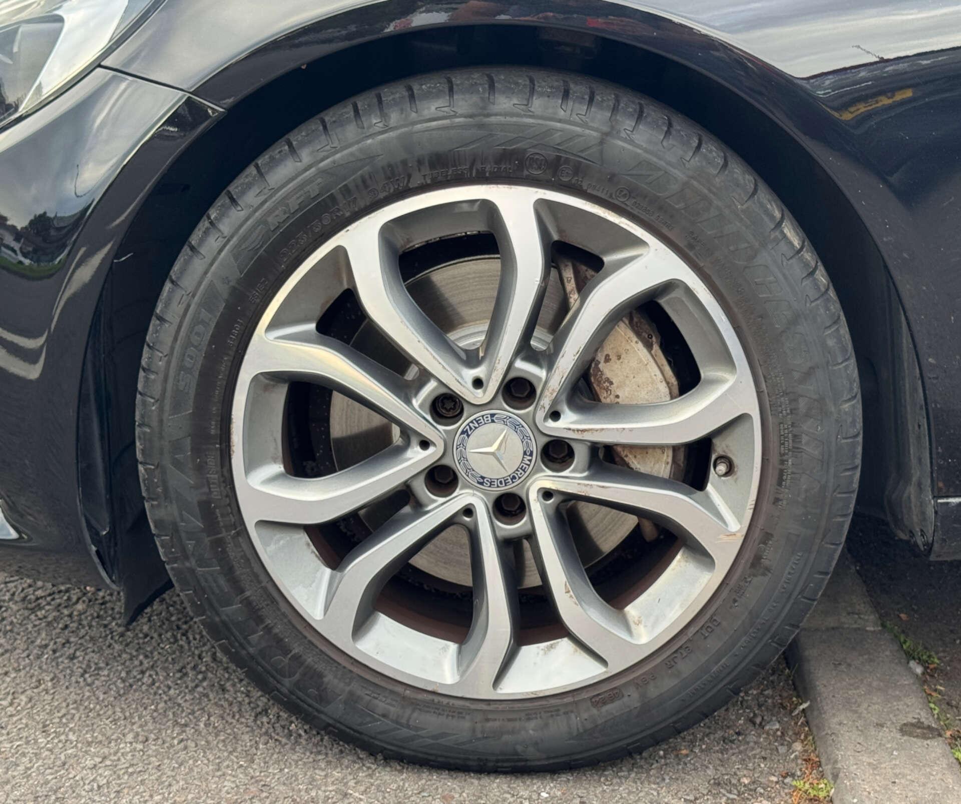 Mercedes-Benz C-Class view 14