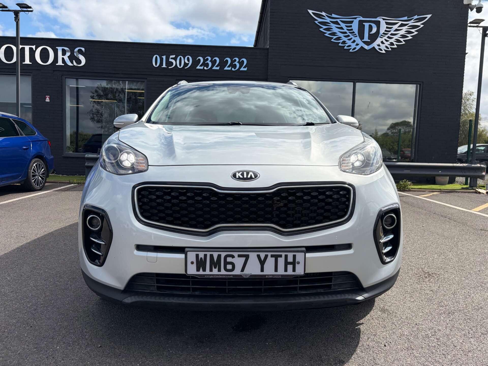 Kia Sportage view 3