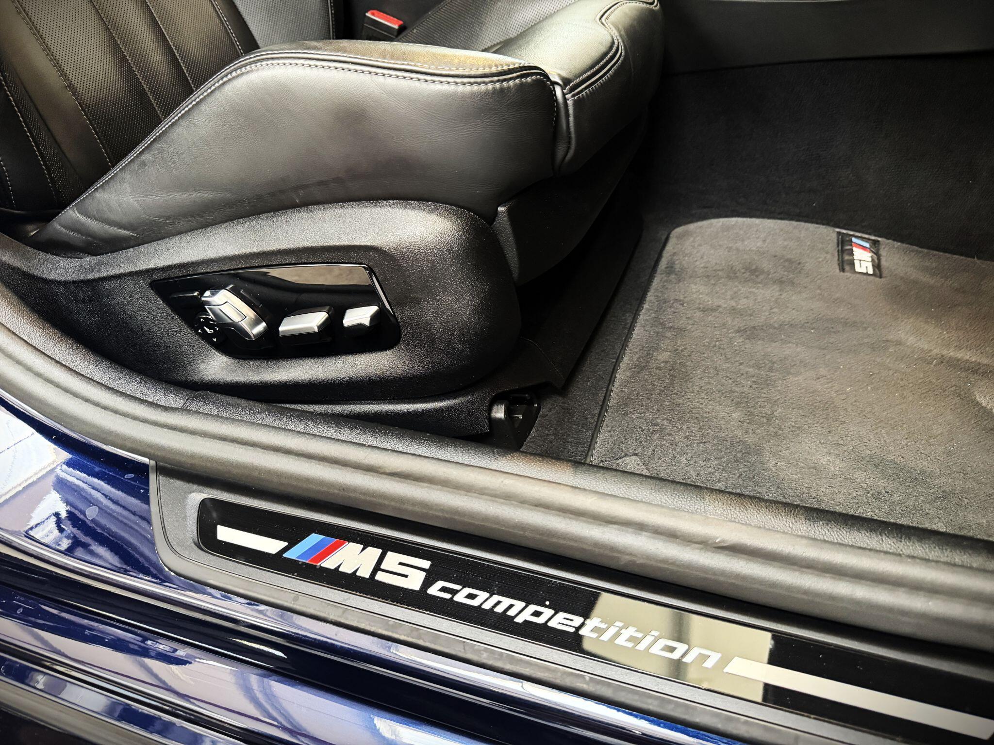 BMW M5 view 14