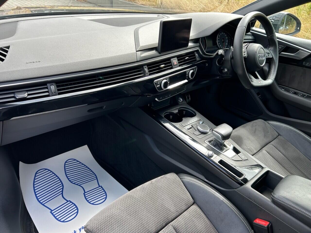 Audi A5 view 21