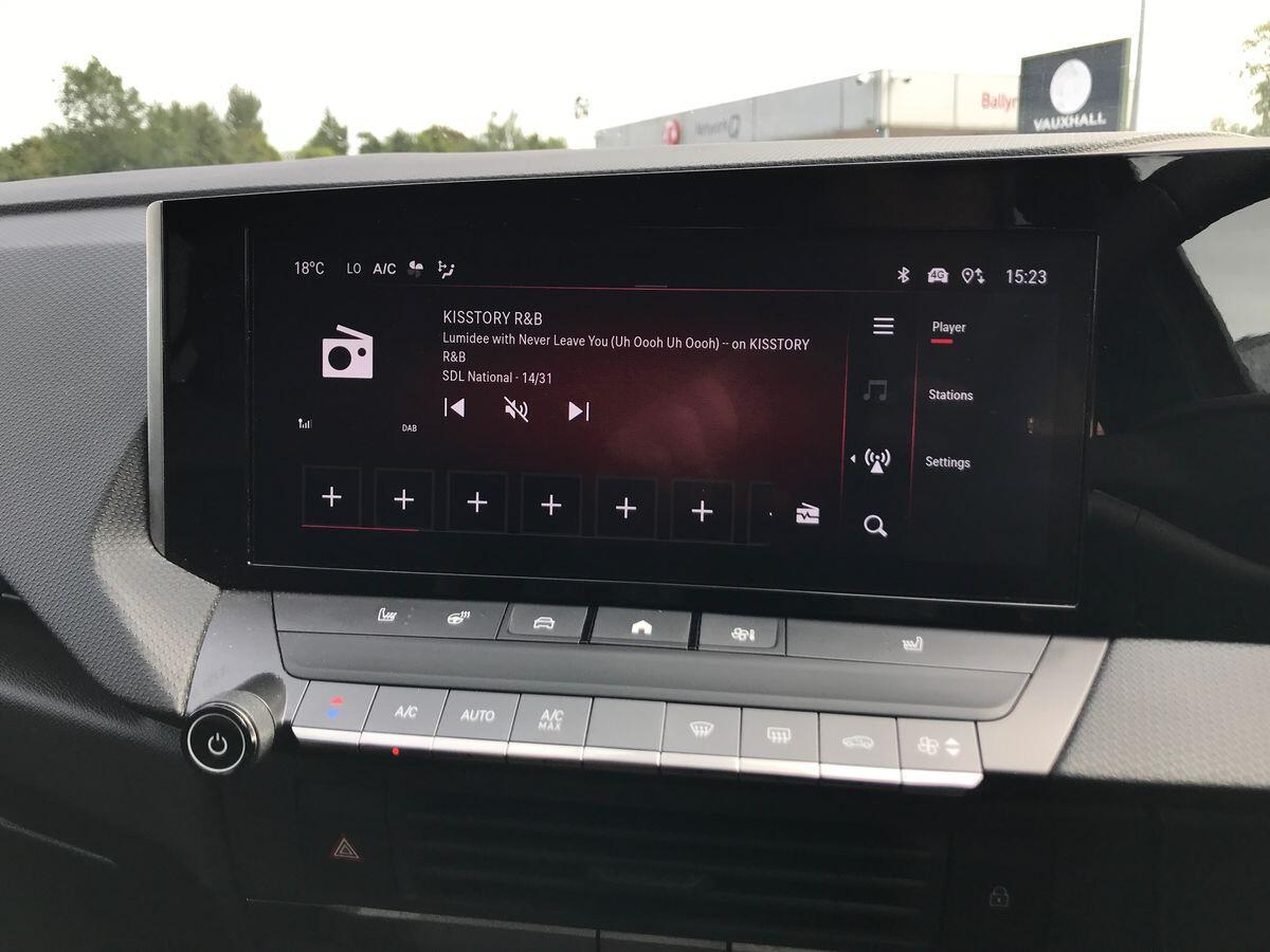 Vauxhall Astra view 21