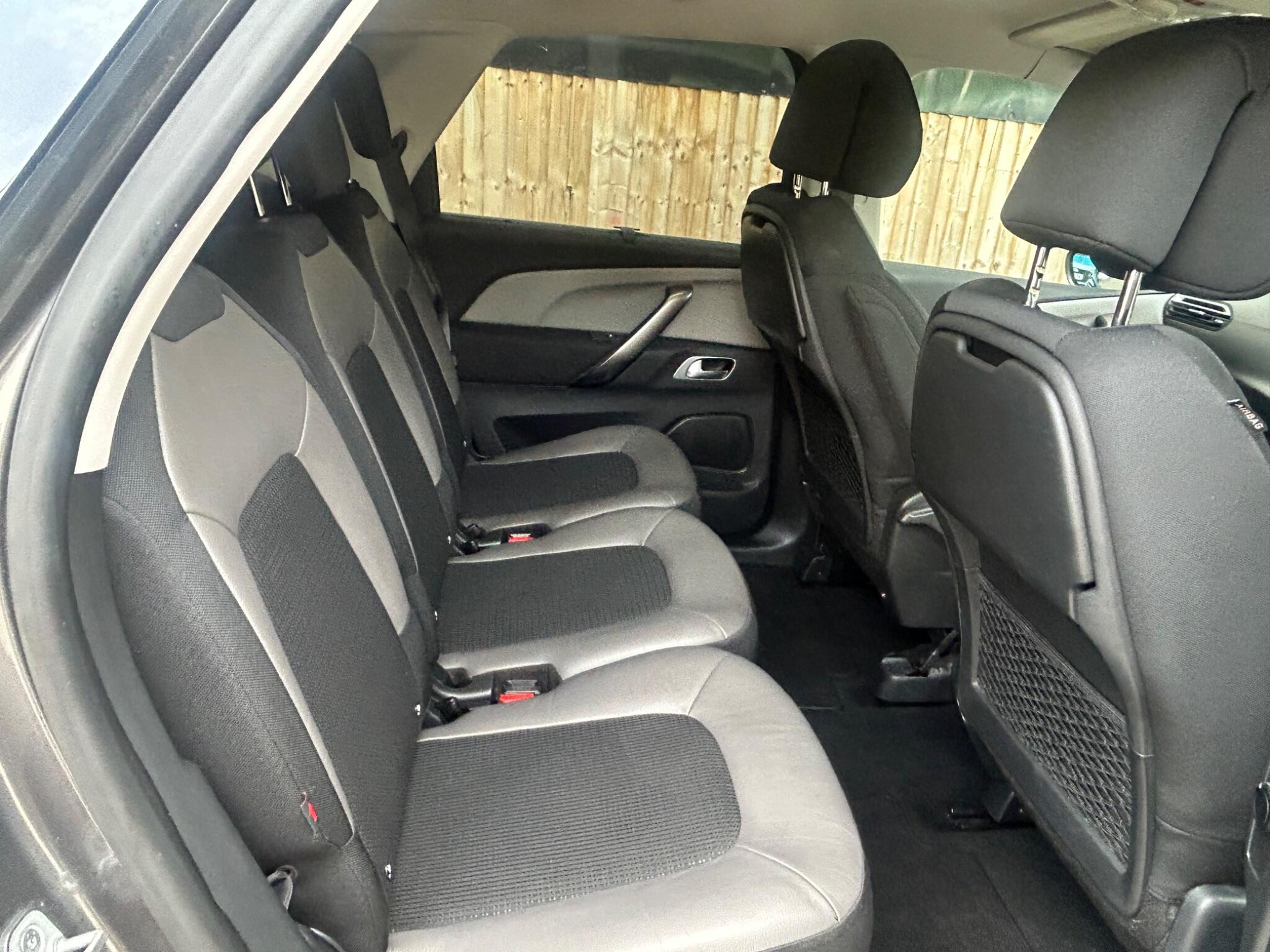 Citroen C4 Spacetourer view 37
