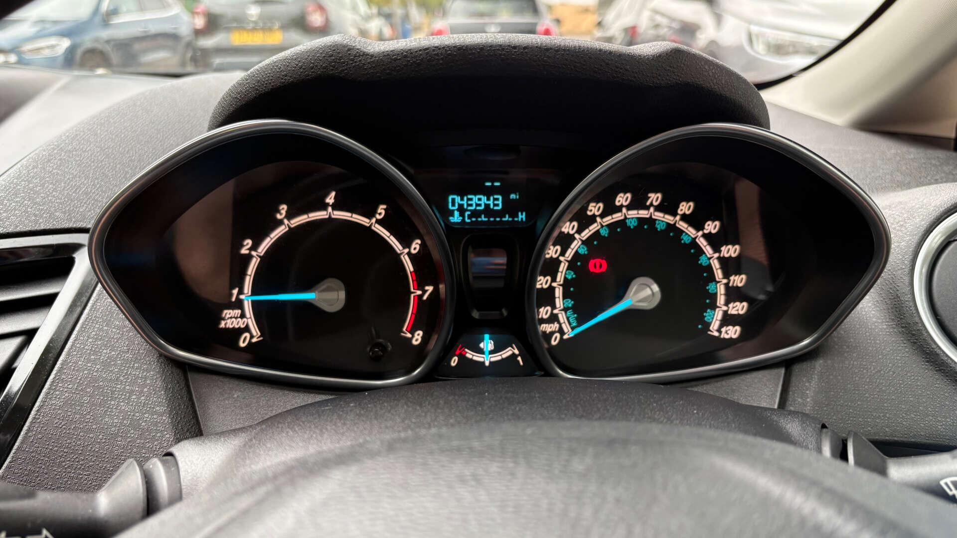 Ford Fiesta view 15