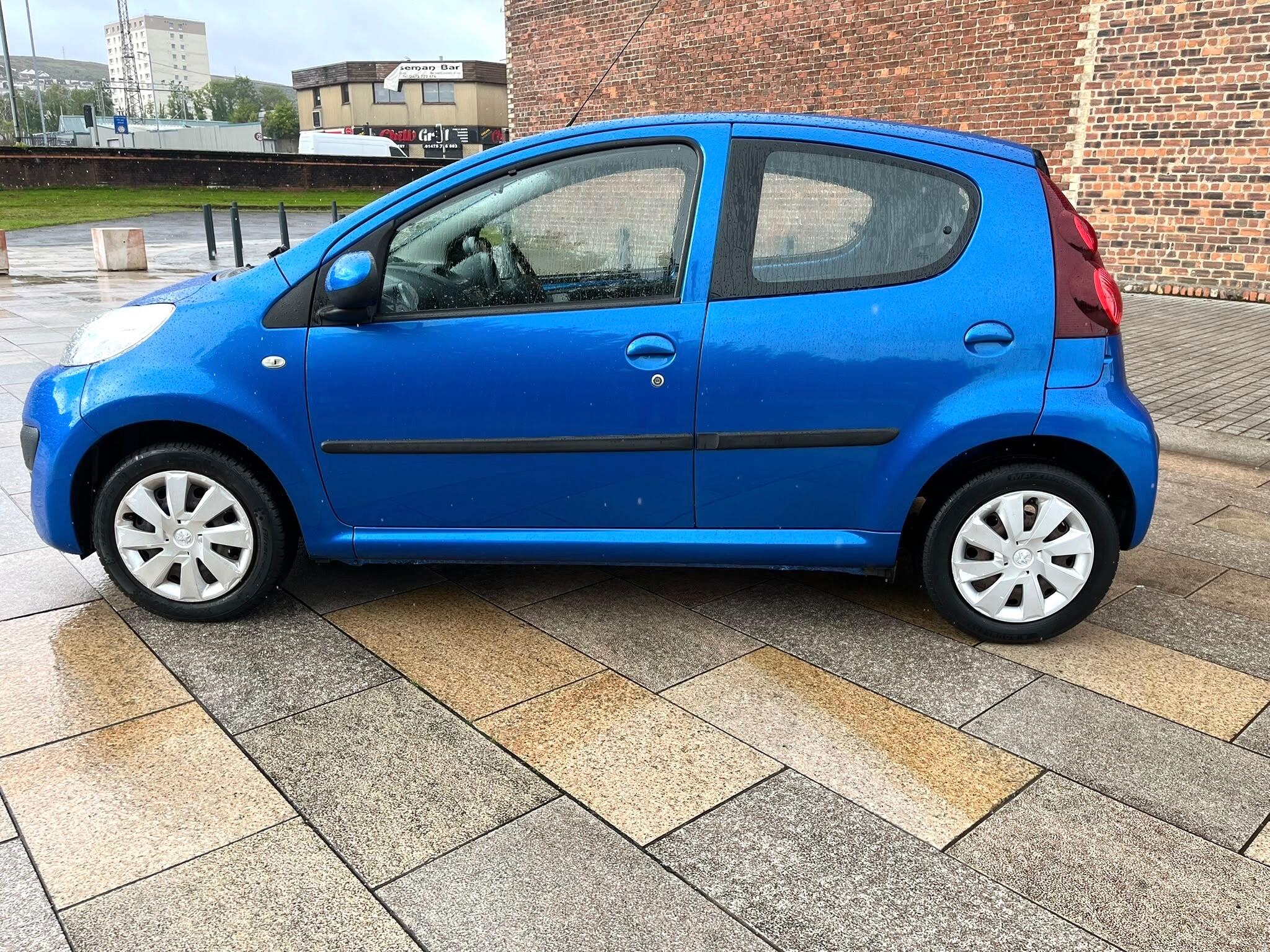 Peugeot 107 view 14