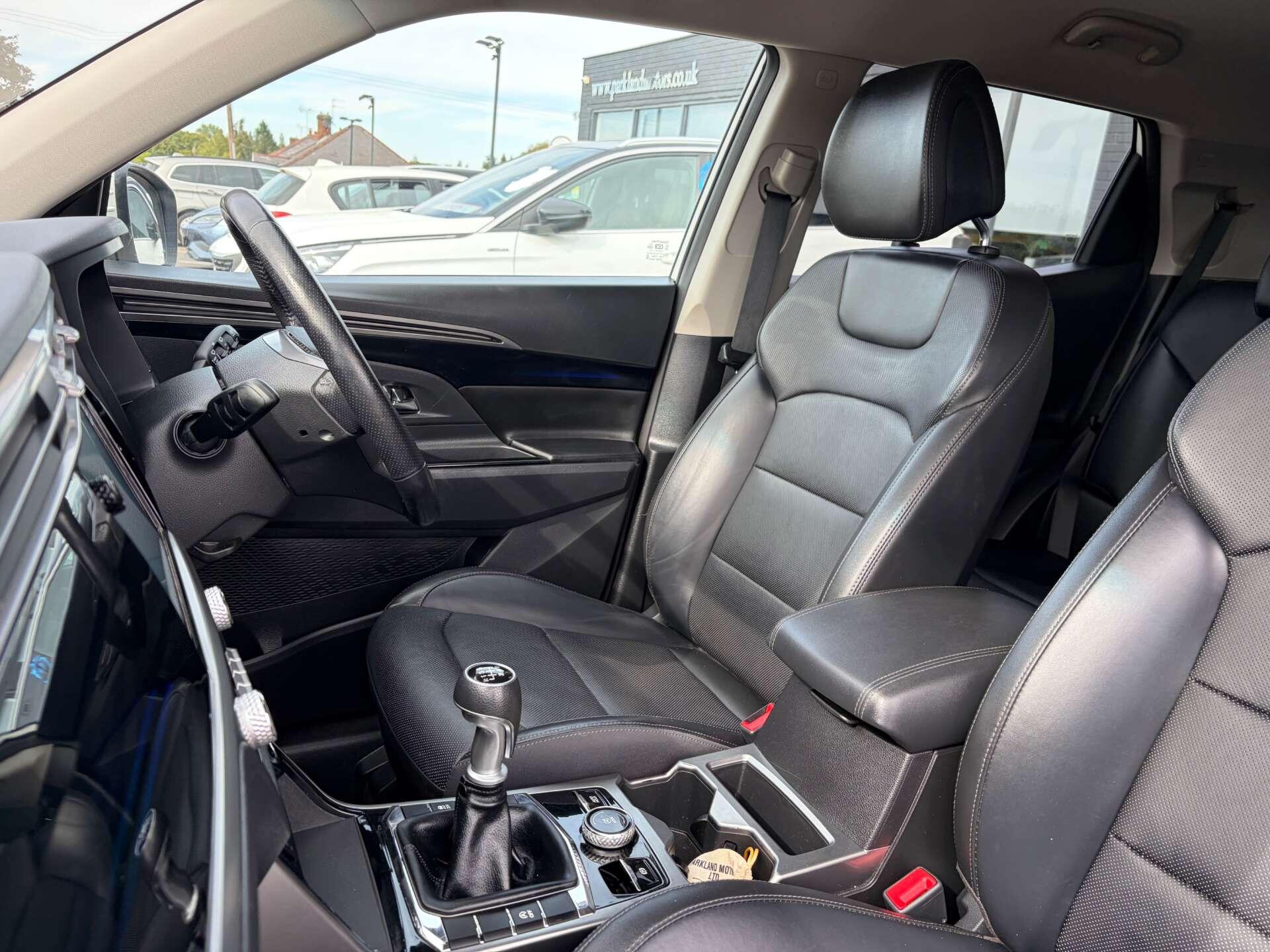 Ssangyong Korando view 18
