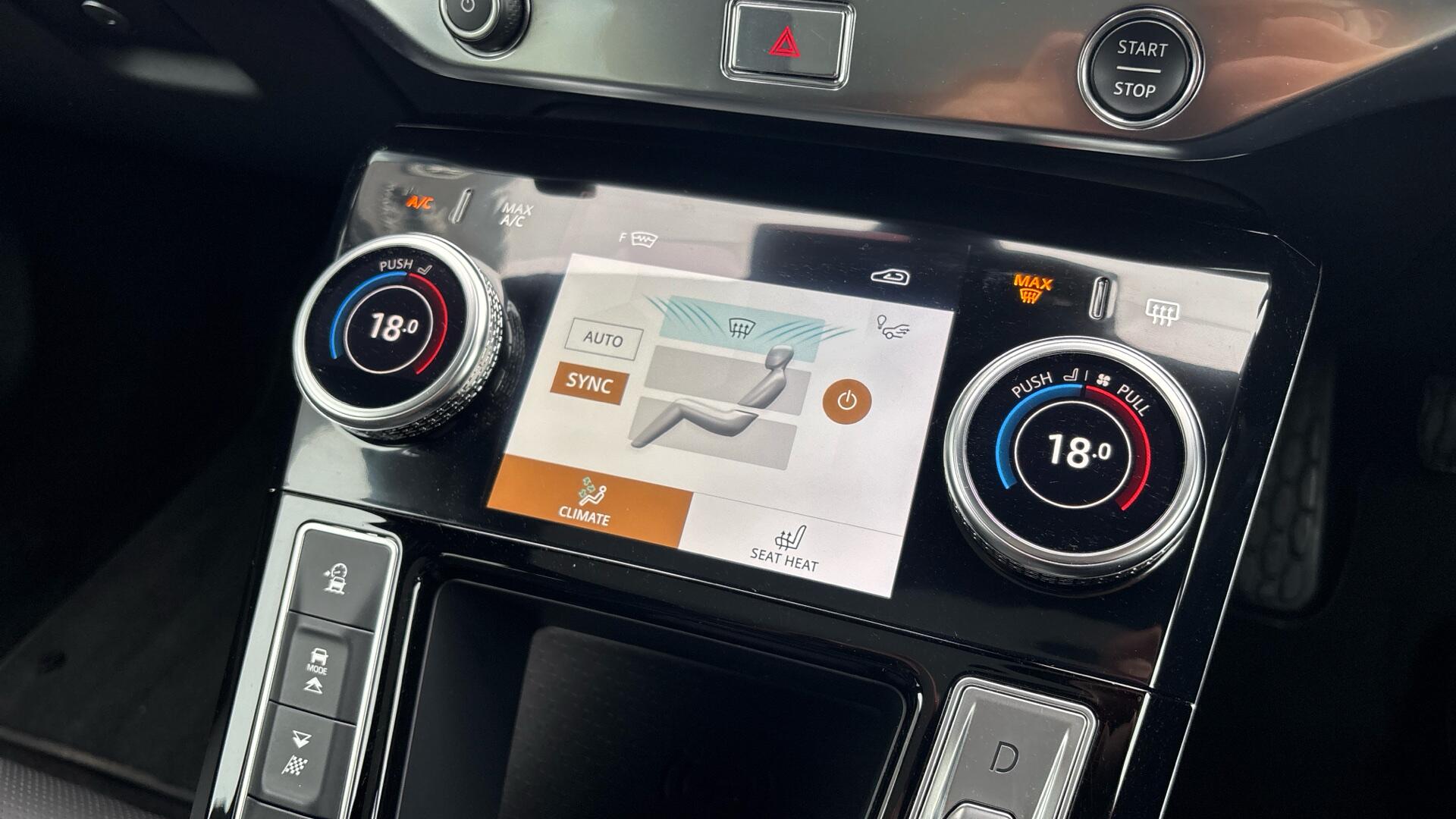 Jaguar I-Pace view 34