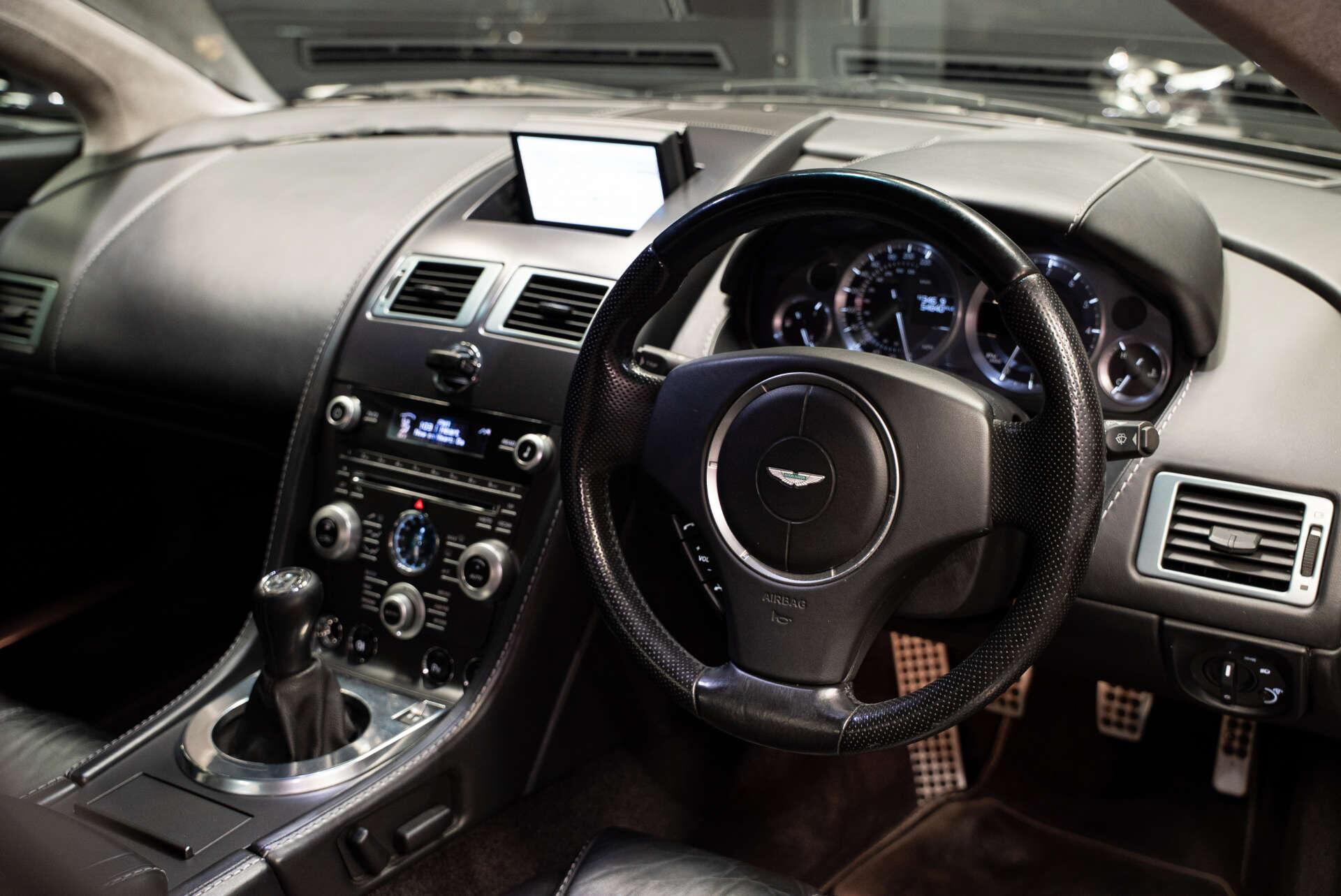 Aston Martin Vantage view 11