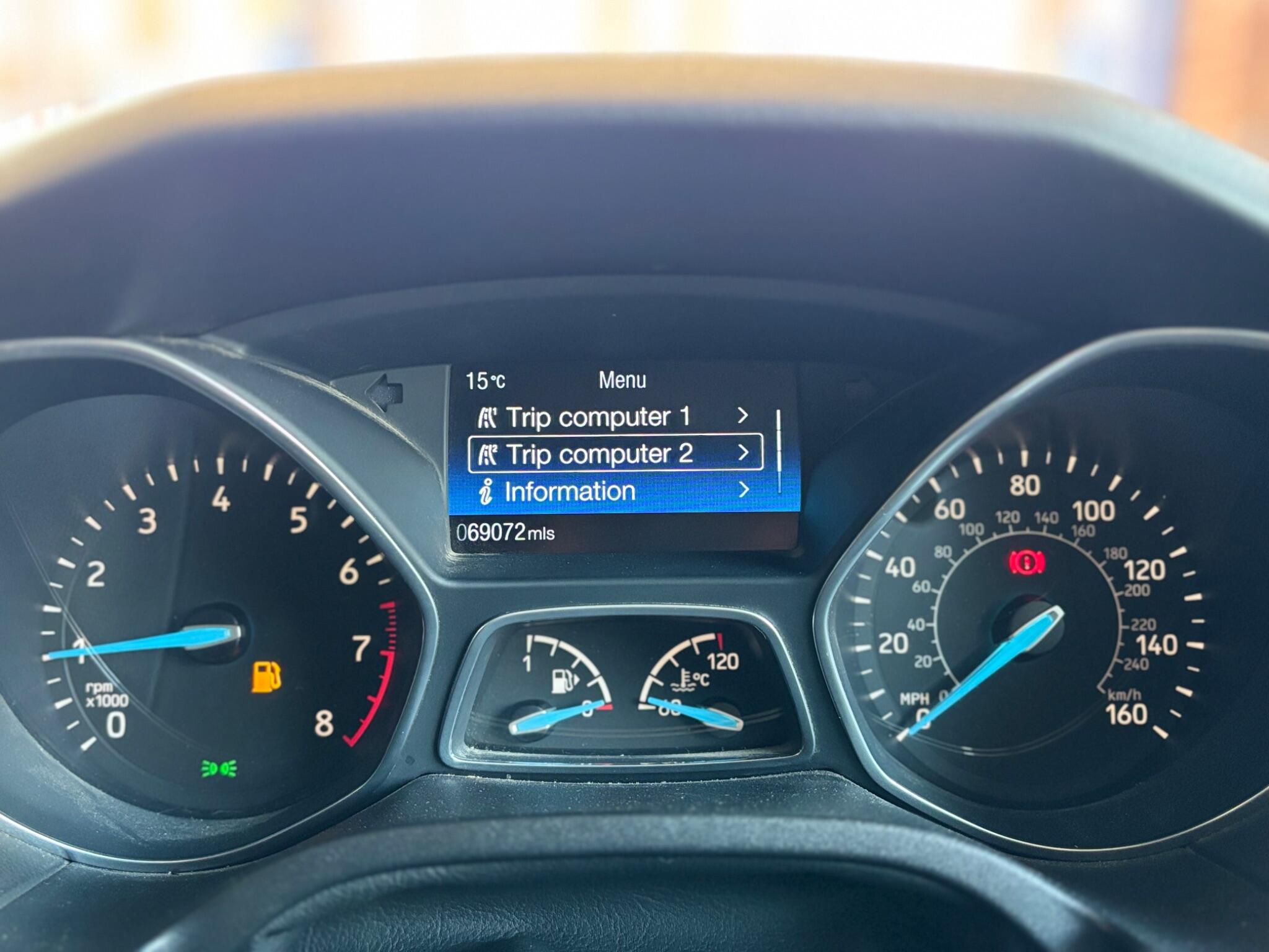 Ford Focus view 22