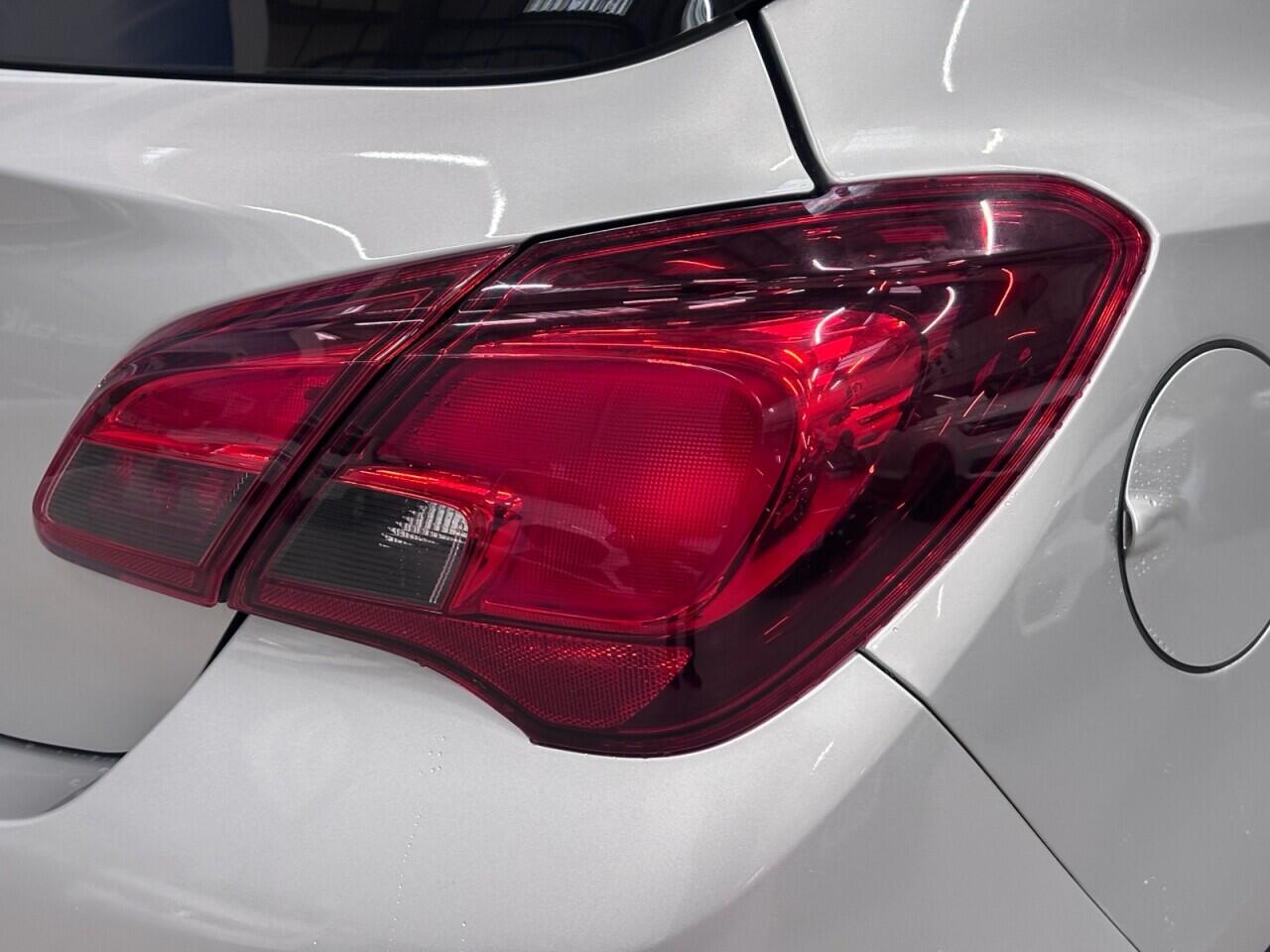 Vauxhall Corsa view 46