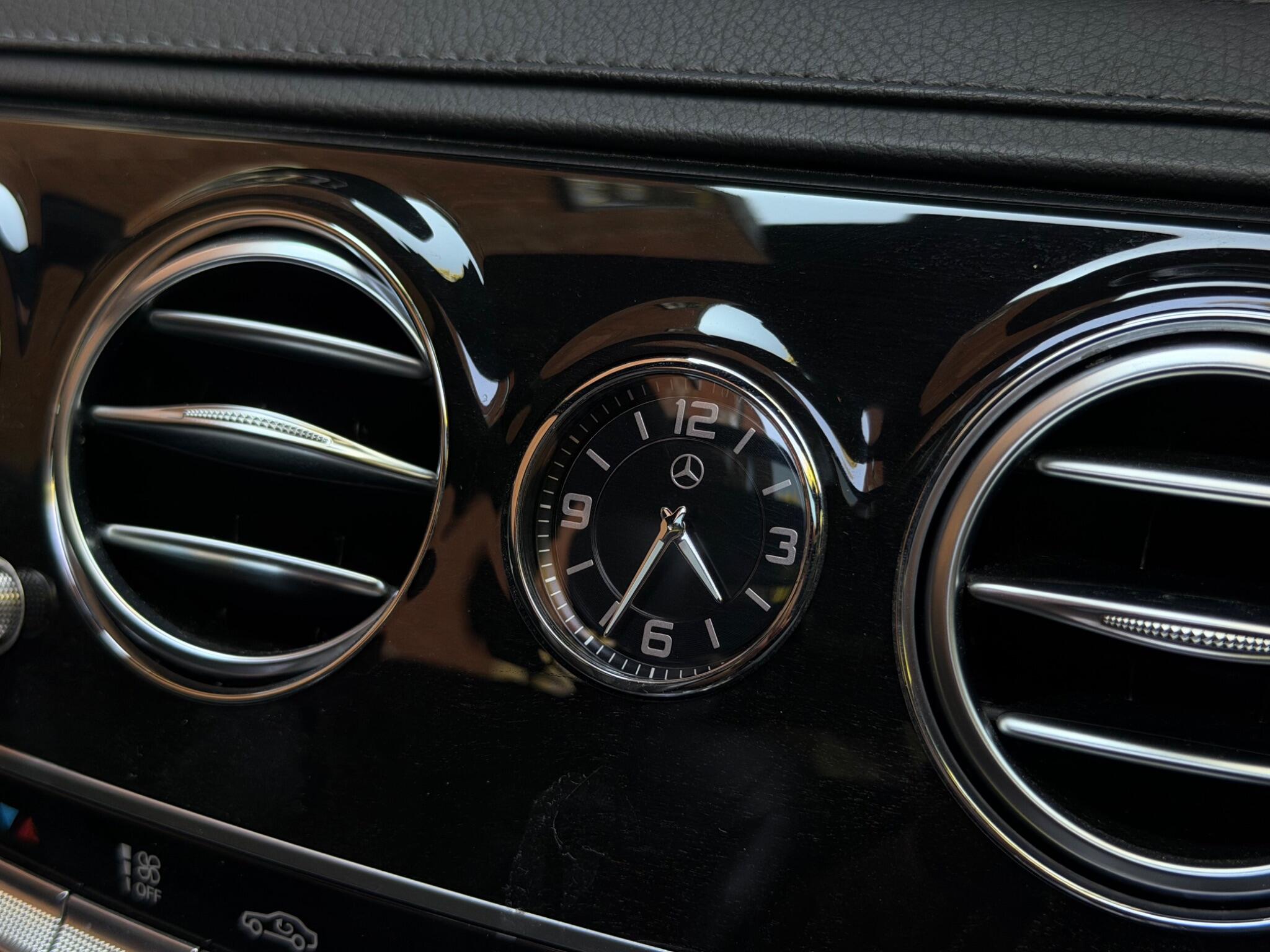 Mercedes-Benz S-Class view 40