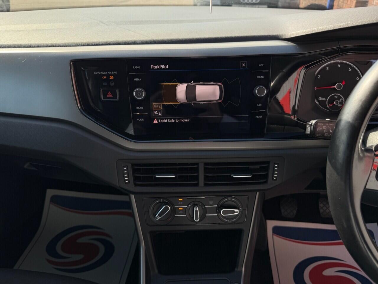 Volkswagen Polo view 49