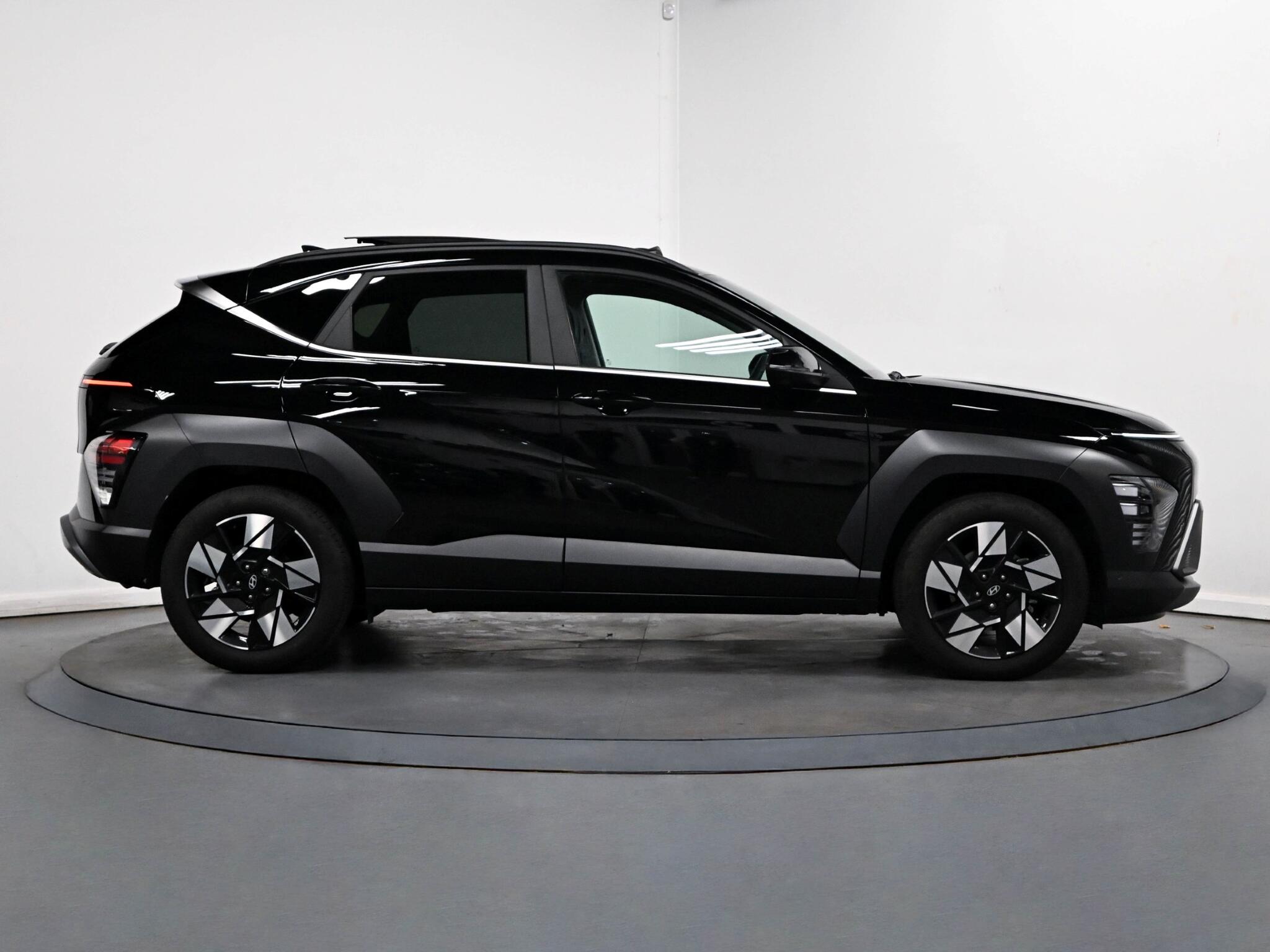 Hyundai Kona view 19