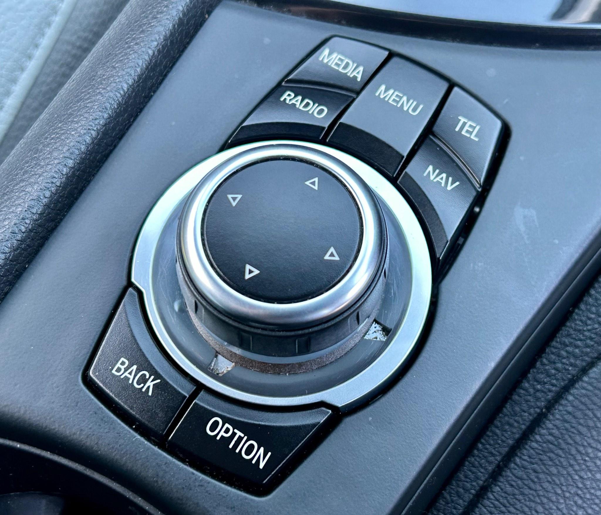 BMW 1 Series view 35