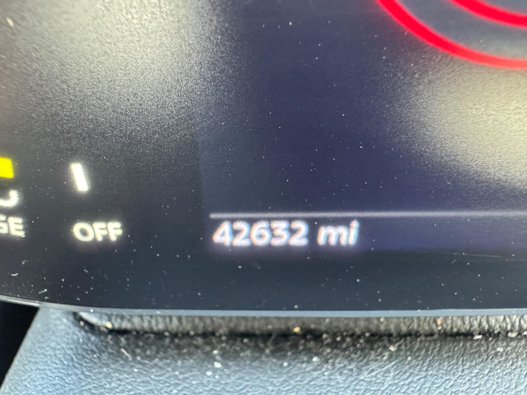 Mini Hatch view 15