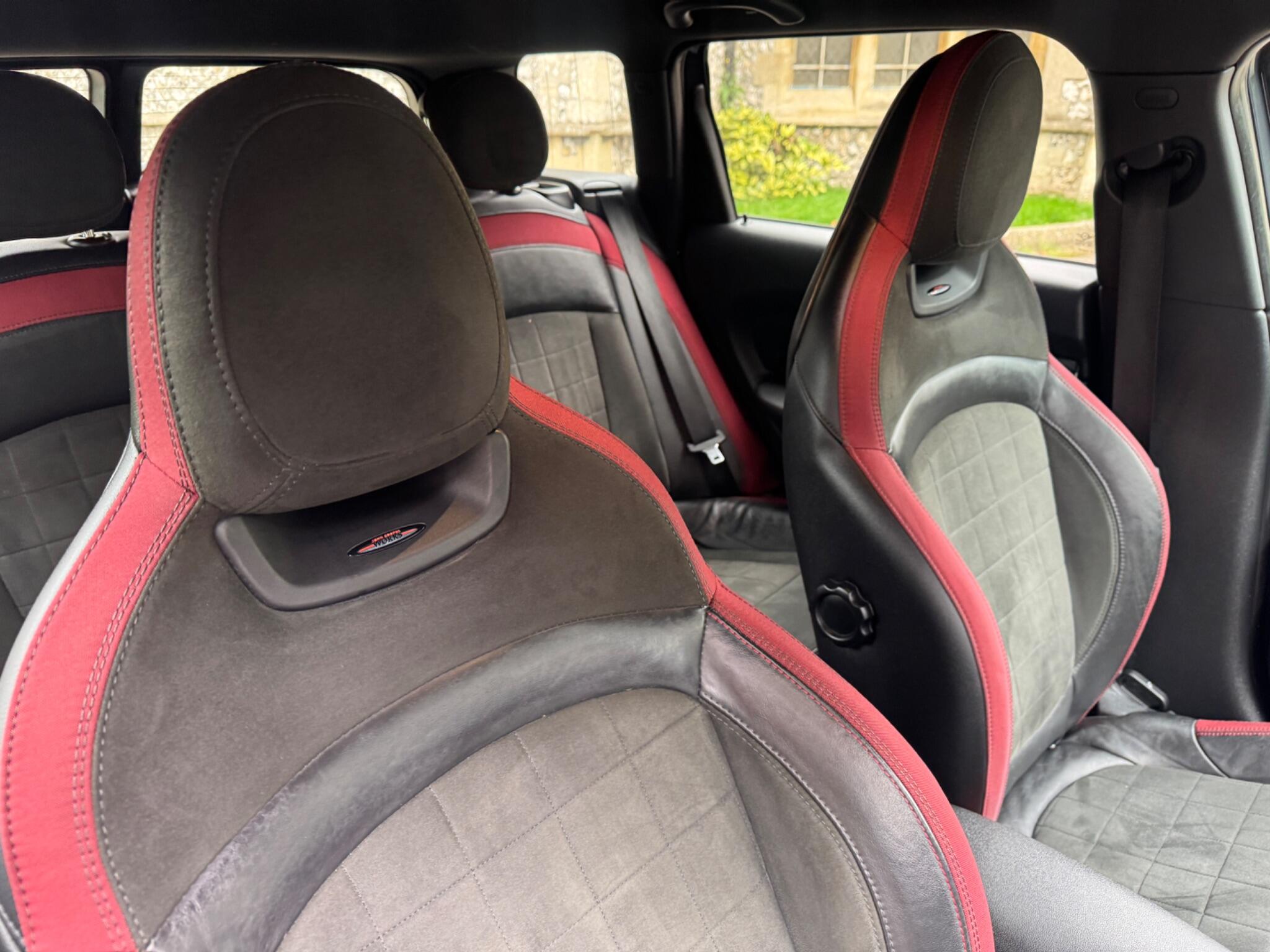 Mini Clubman view 36