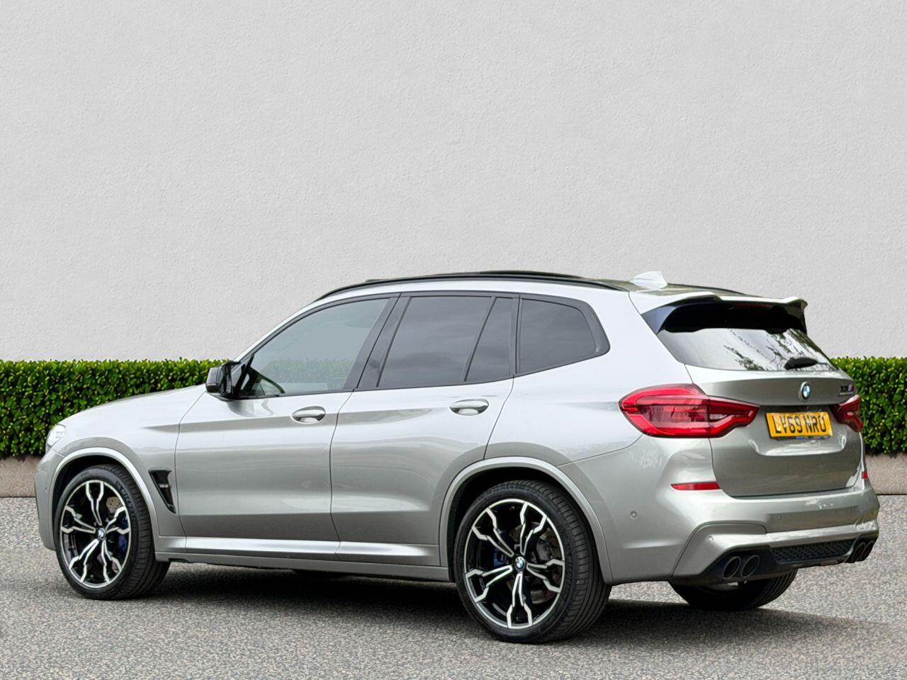 BMW X3 M view 5