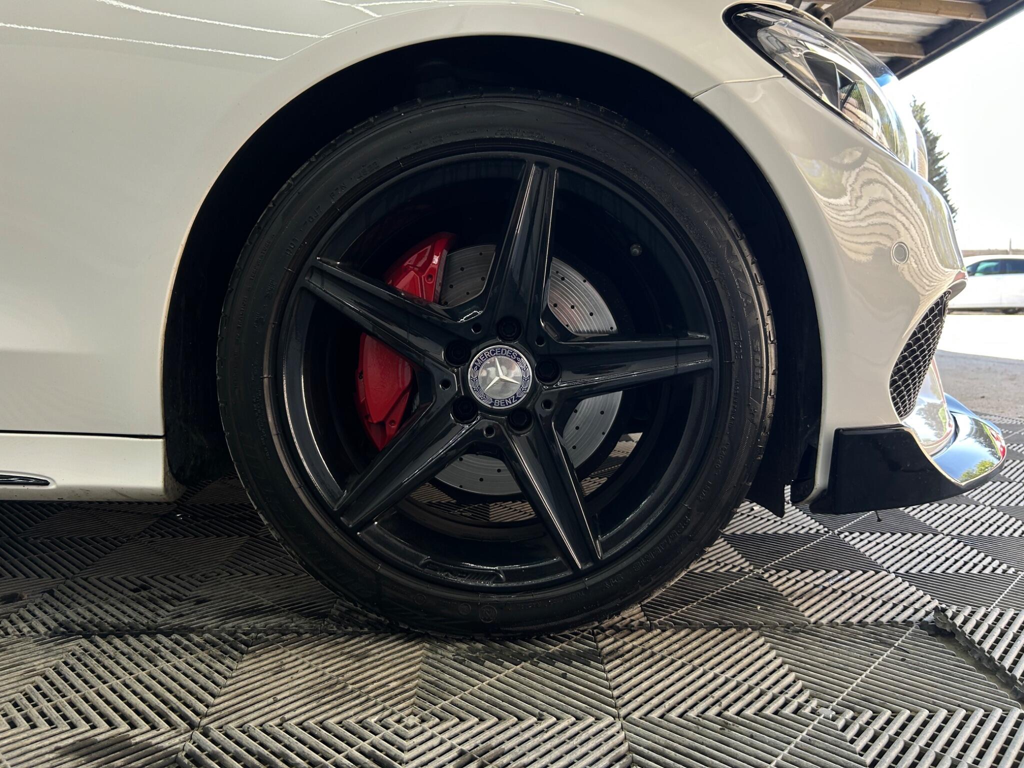 Mercedes-Benz C Class view 37