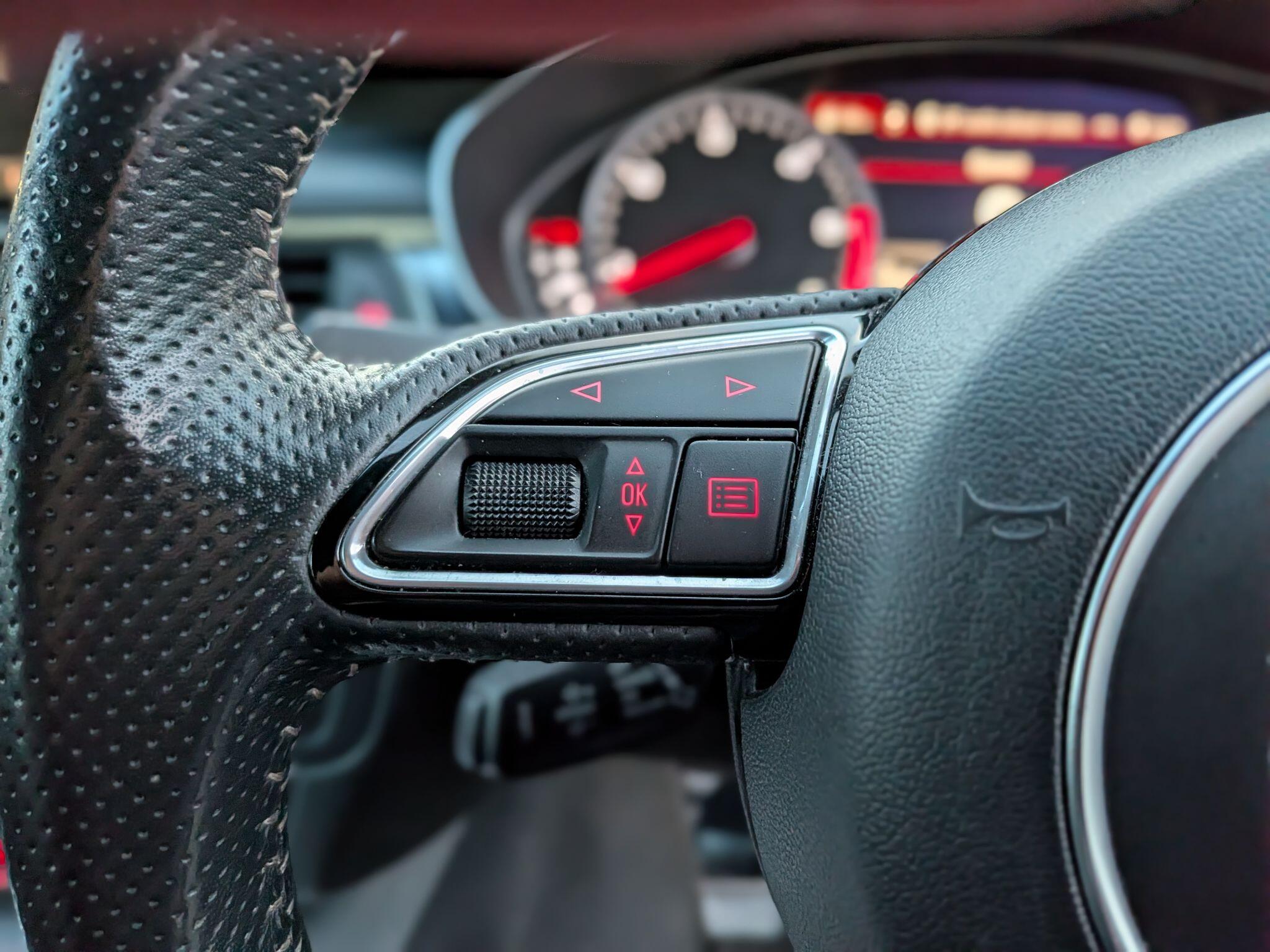 Audi A6 Saloon view 28