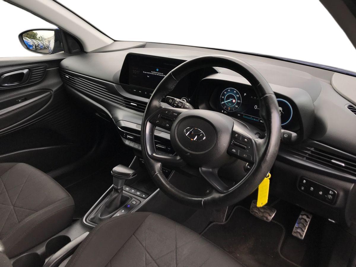 Hyundai Bayon view 3
