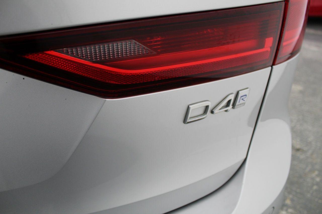 Volvo V90 view 17