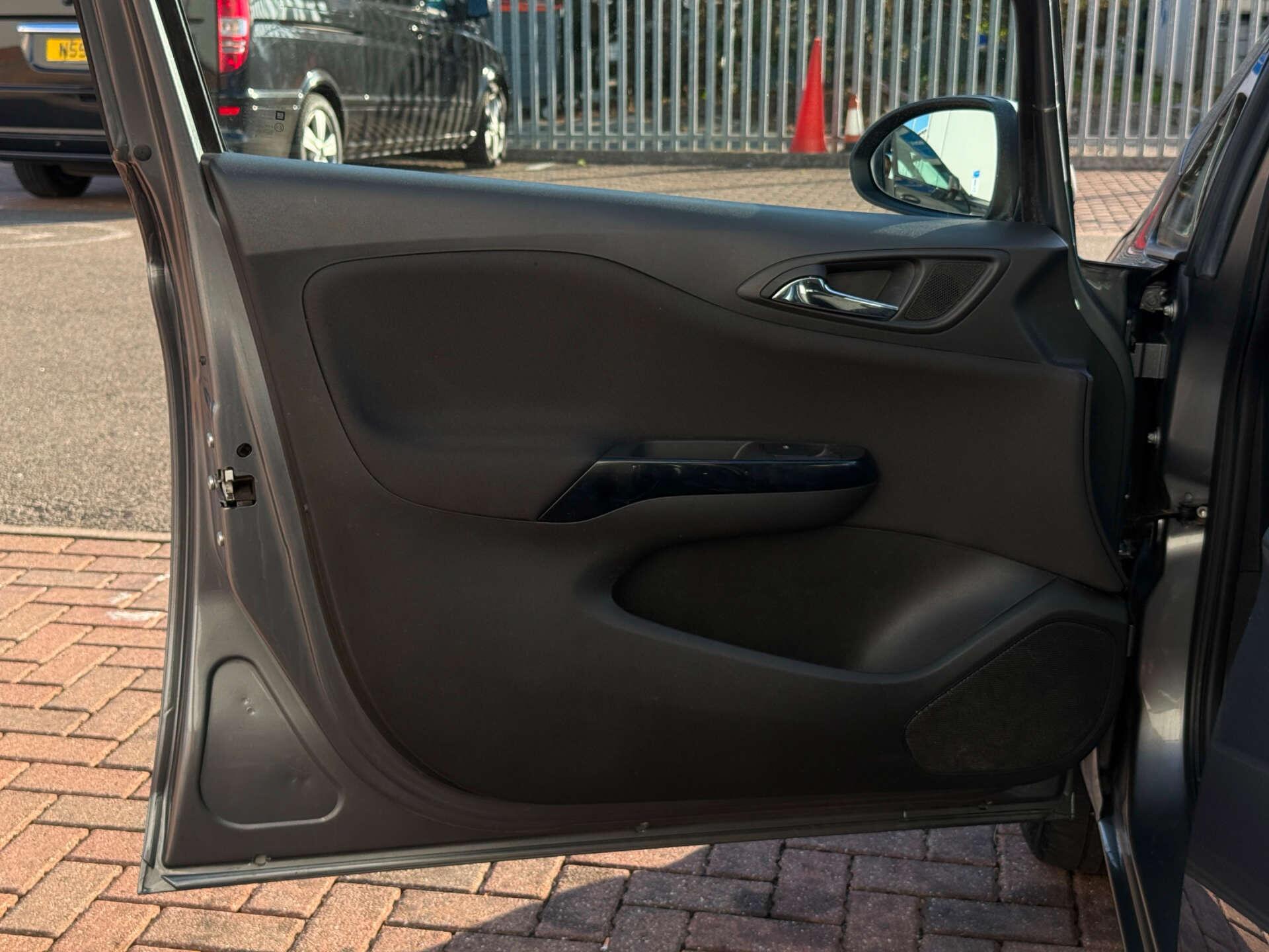 Vauxhall Corsa view 46