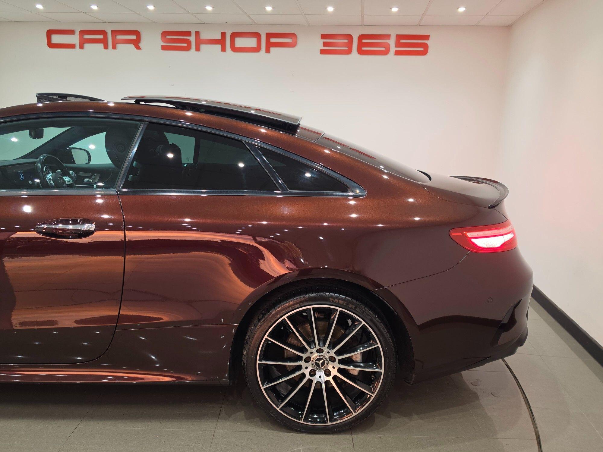 Mercedes-Benz E-Class view 60