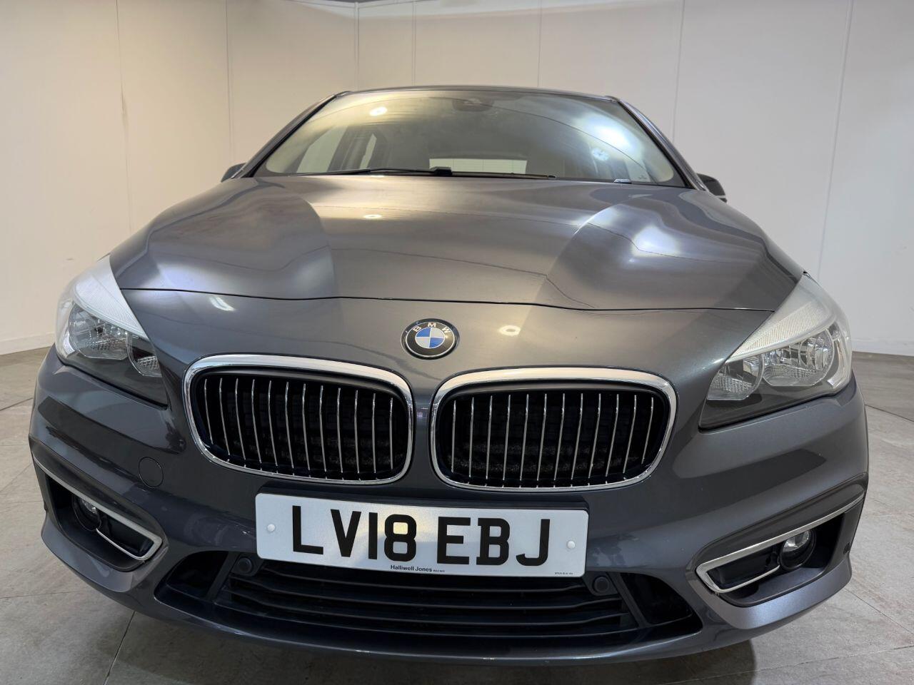 BMW 2 Series Active Tourer view 15