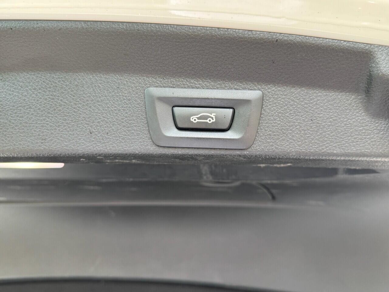 BMW 4 Series view 33