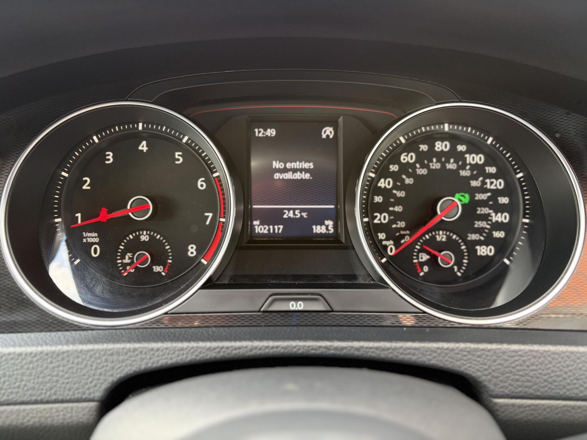 Volkswagen Golf view 19