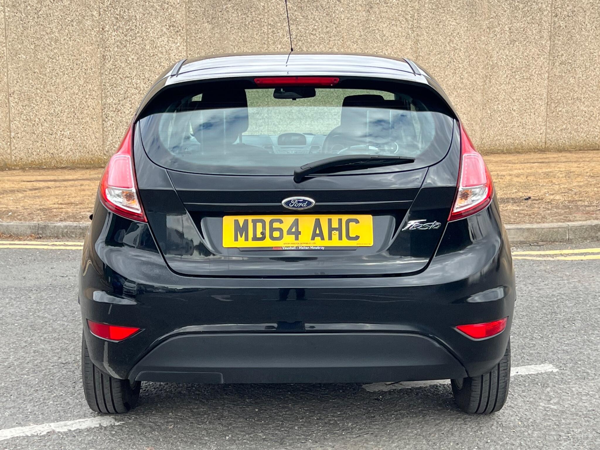 Ford Fiesta view 9