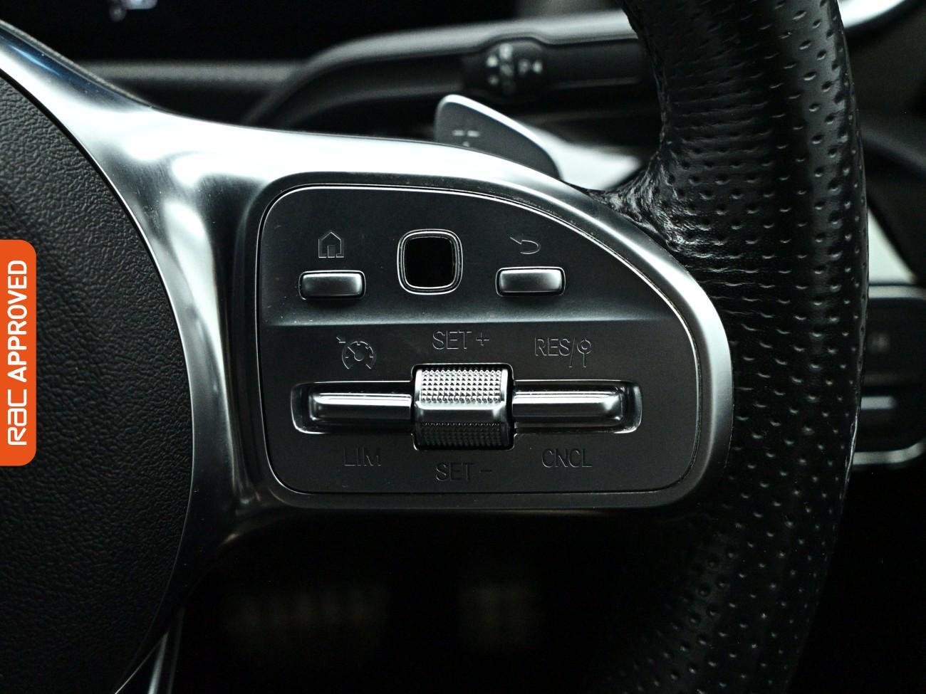 Mercedes-Benz Cla view 22