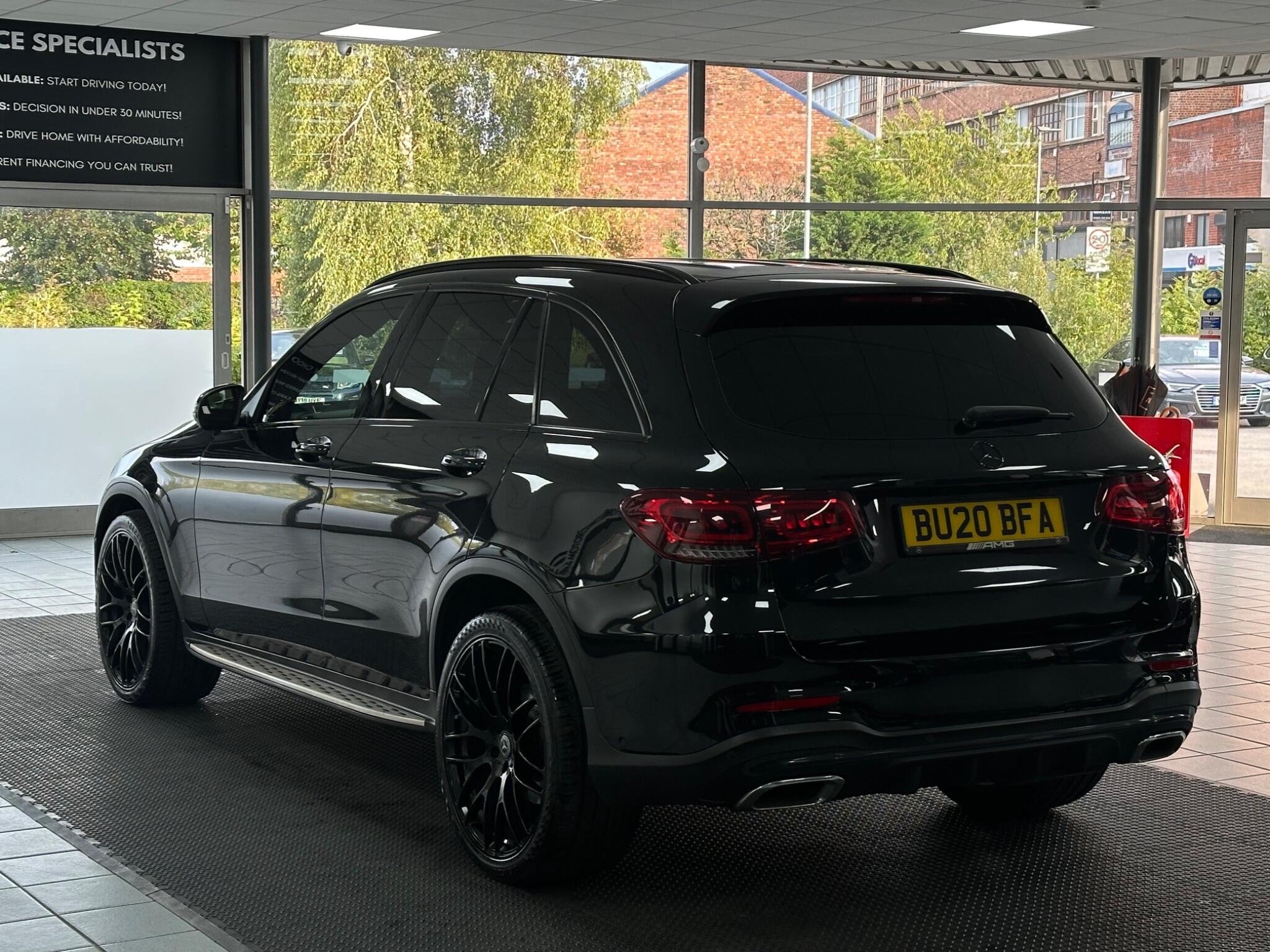 Mercedes-Benz GLC view 8