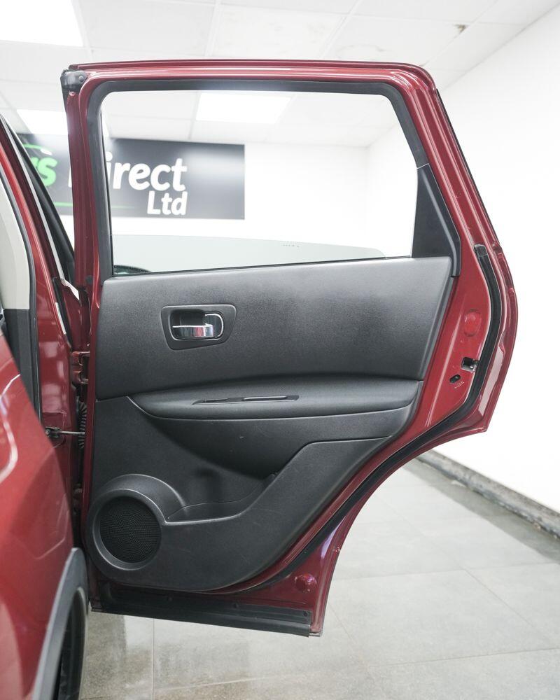 Nissan Qashqai view 18