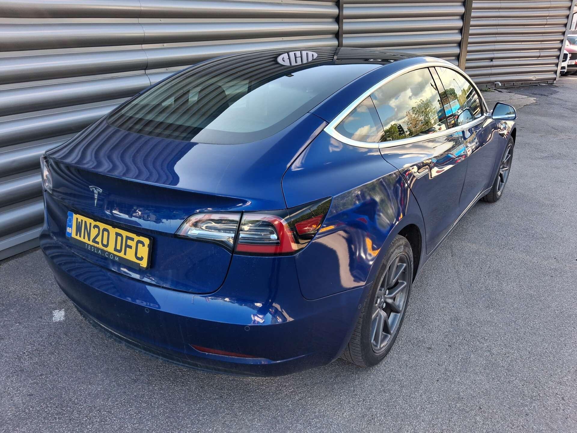 Tesla Model 3 view 3