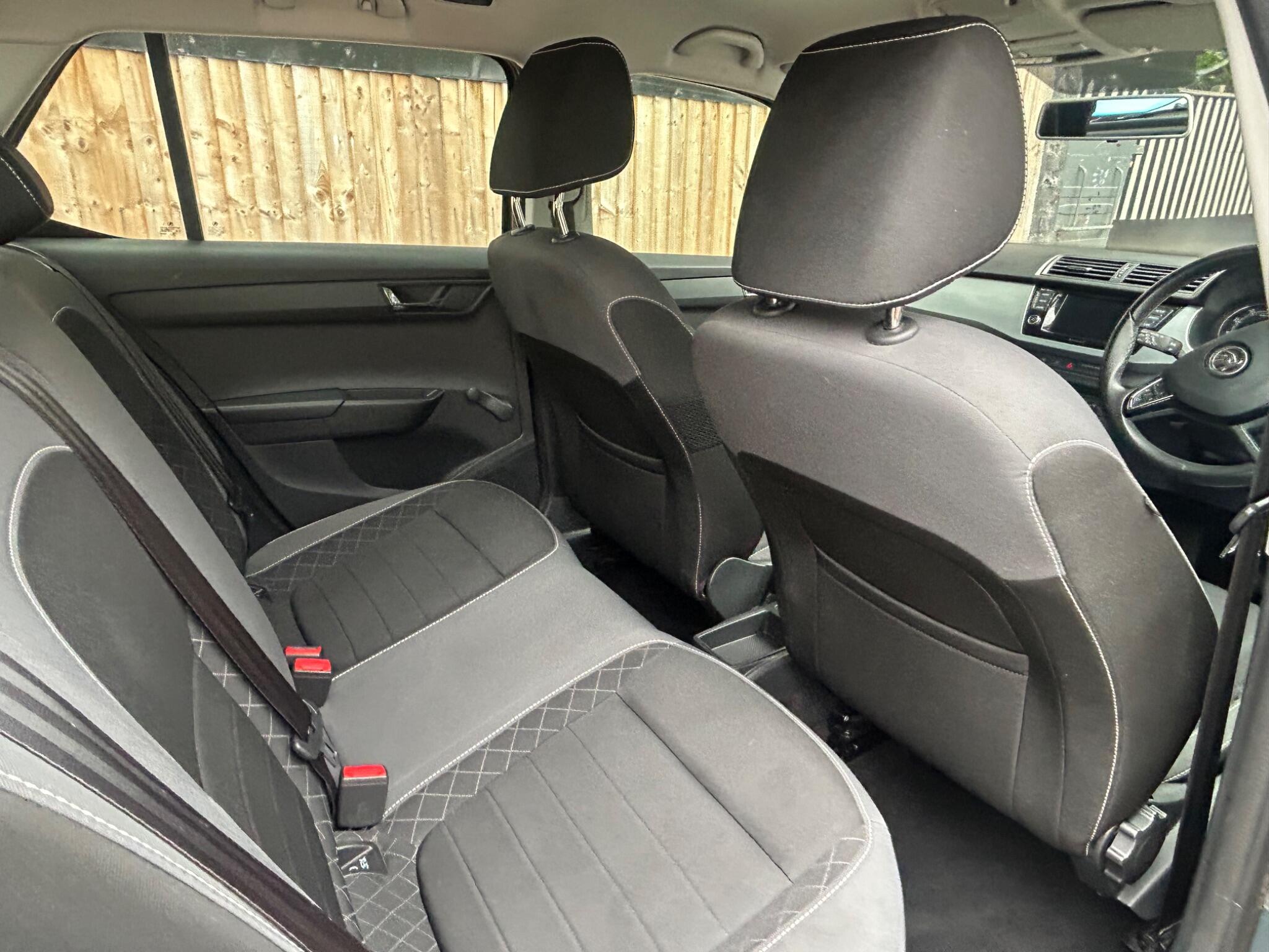 Skoda Fabia view 35