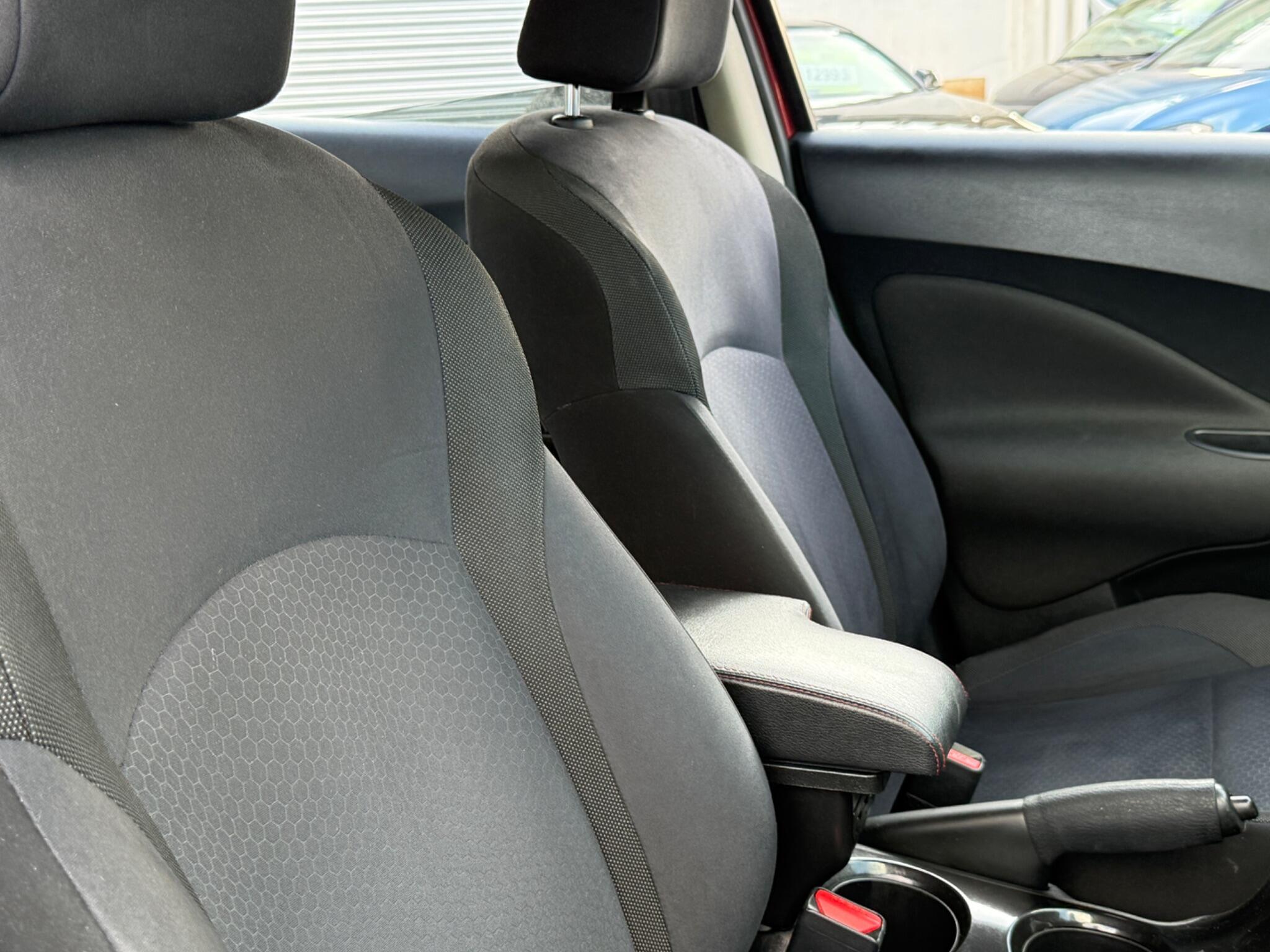 Nissan Juke - Image 18
