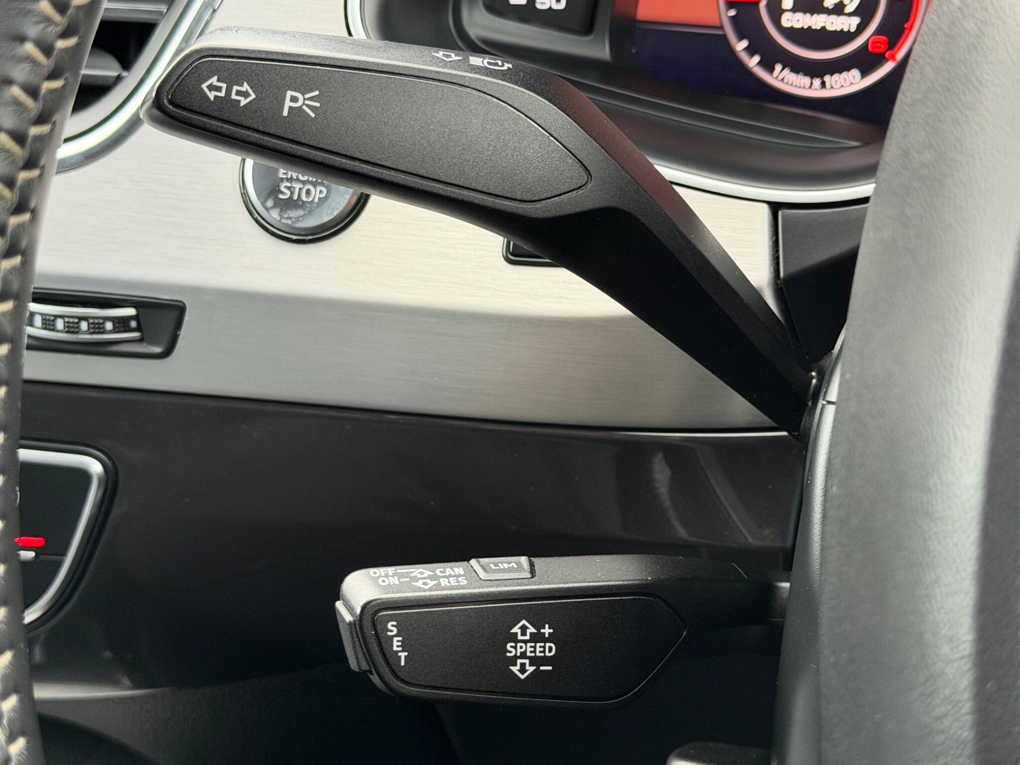 Audi Q7 view 56