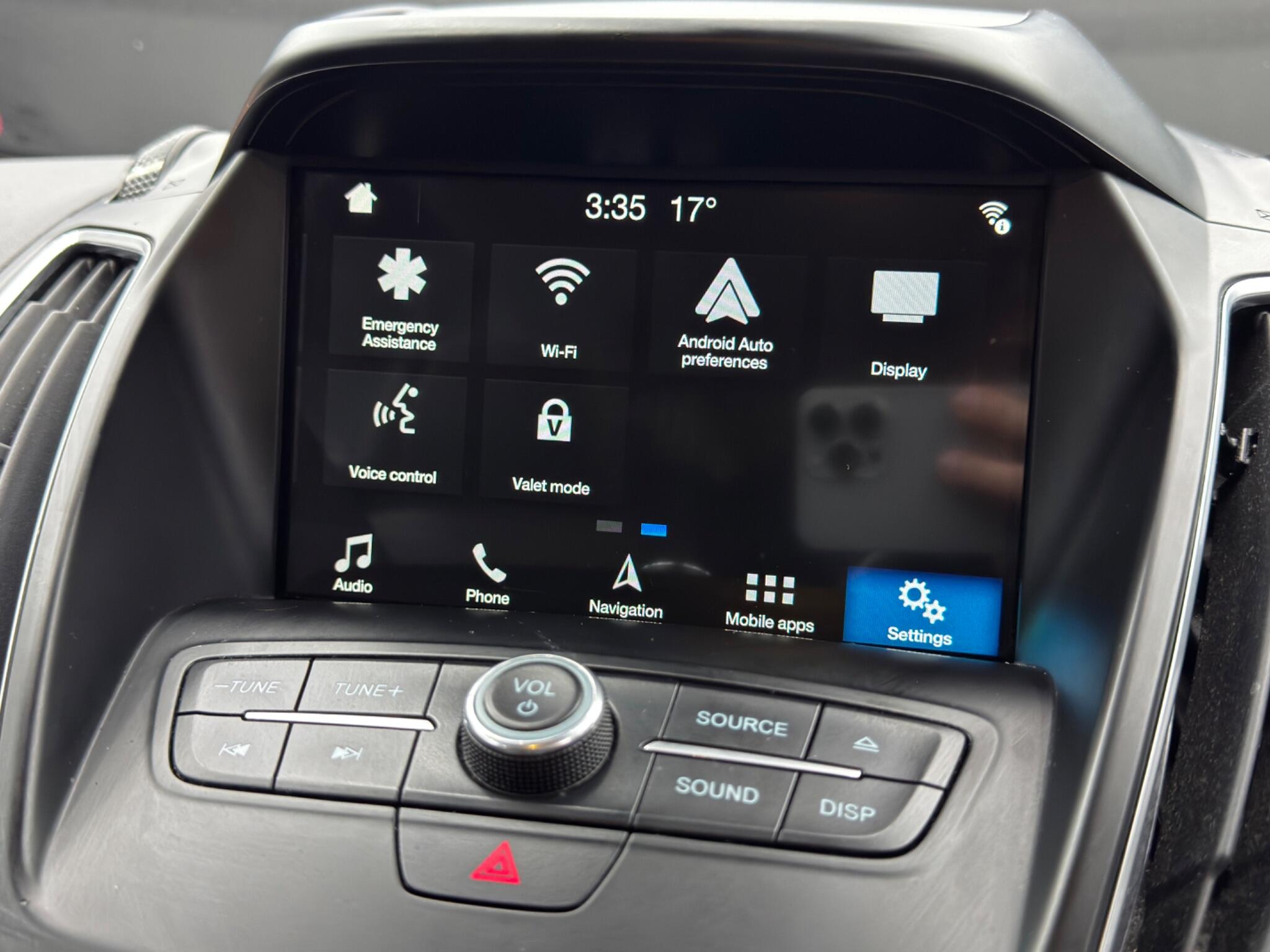 Ford C-Max view 32