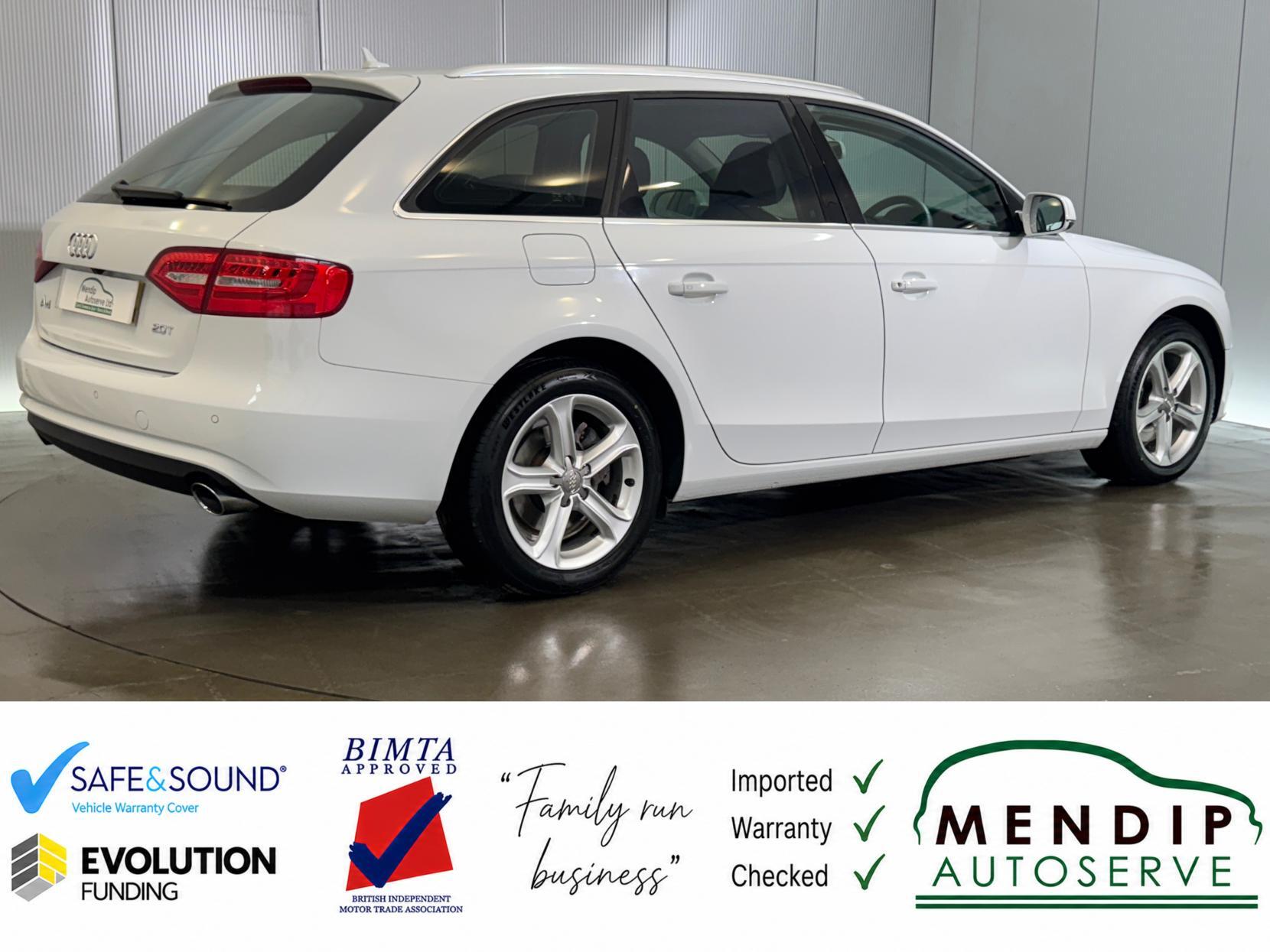 Audi A4 Avant view 26