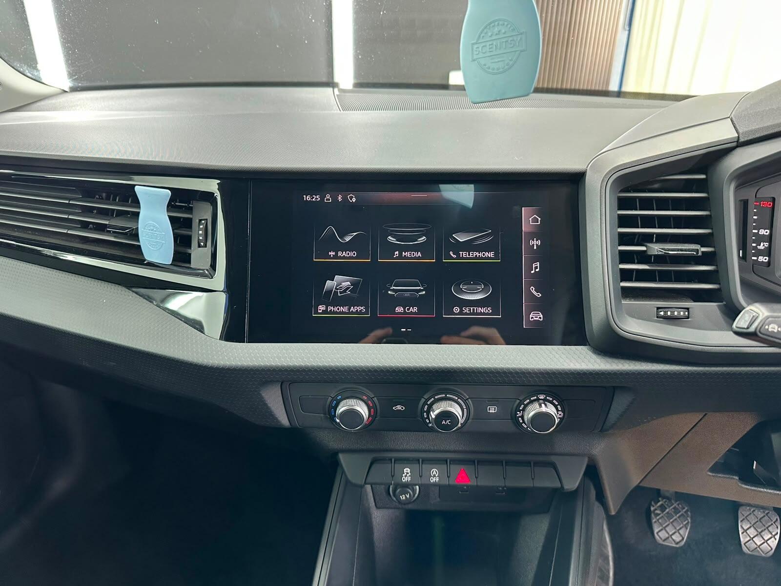 Audi A1 view 37