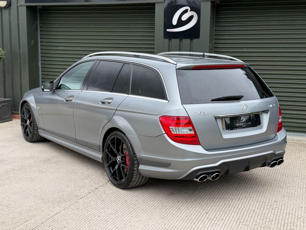Mercedes-Benz C Class view 30