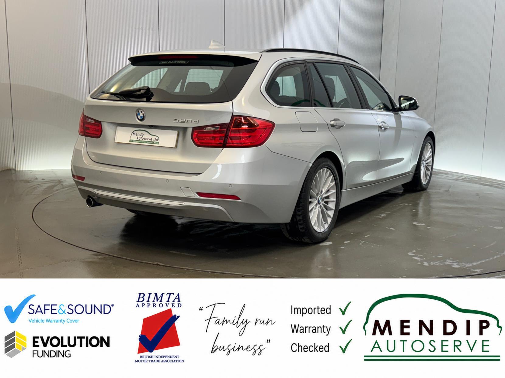 BMW 3 Series view 25