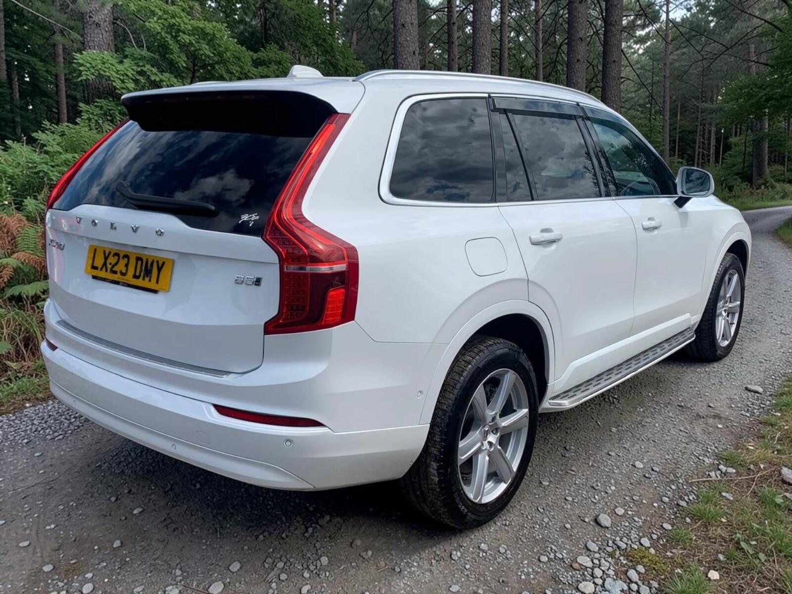 Volvo XC90 view 14